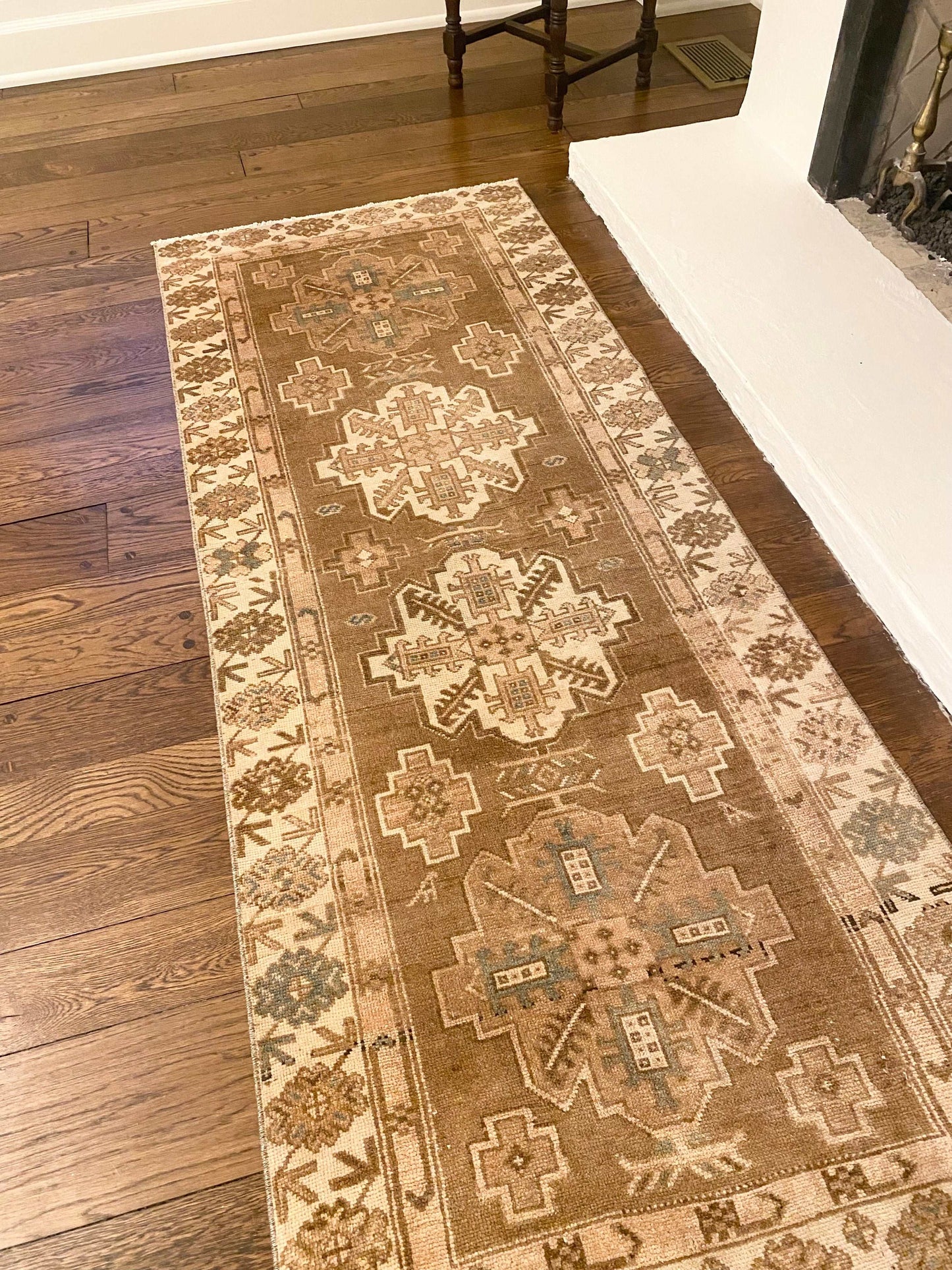3’0”x7’10 Vintage Oushak Runner