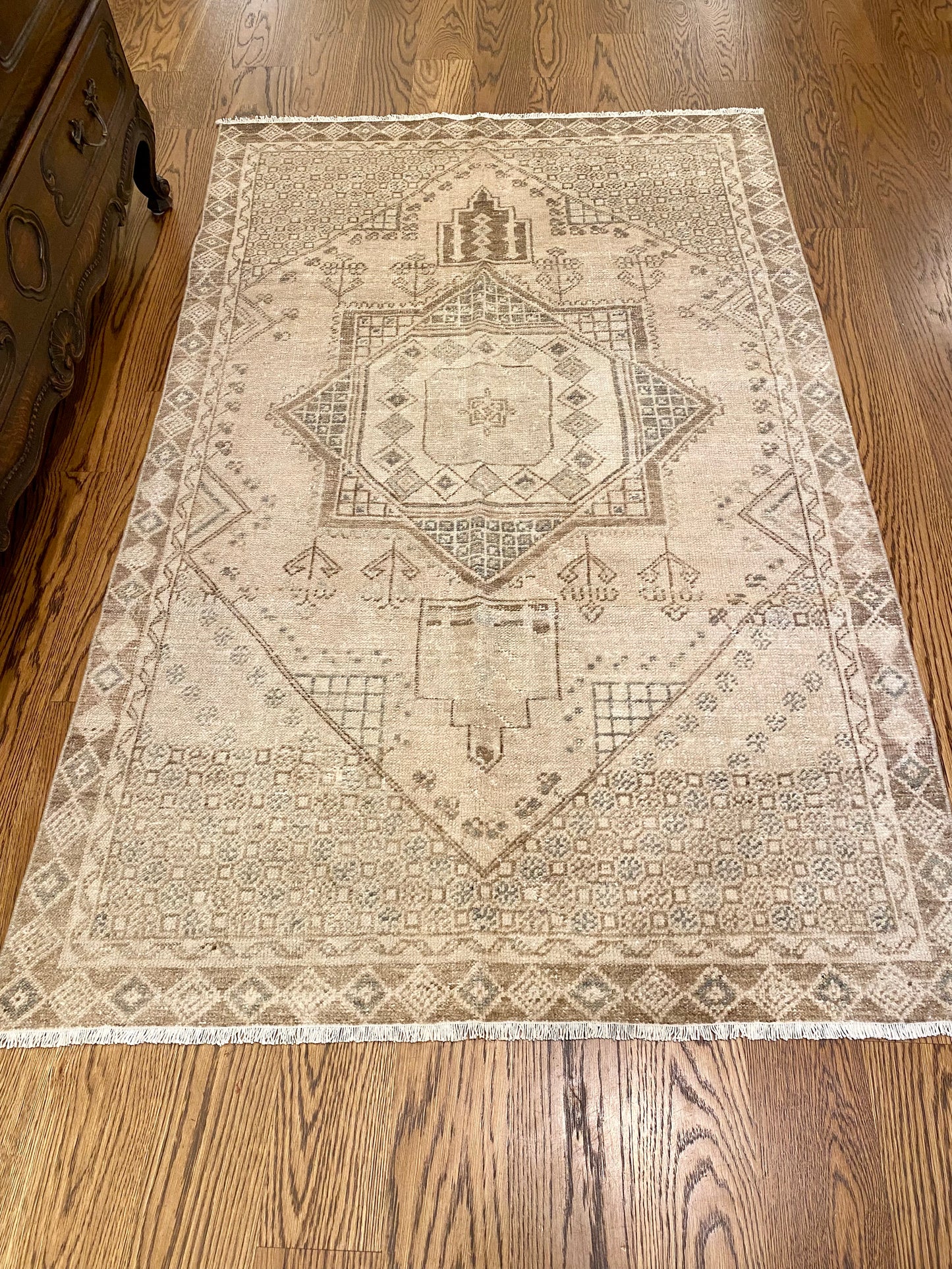 3’8”x6’0” Vintage Area Rug