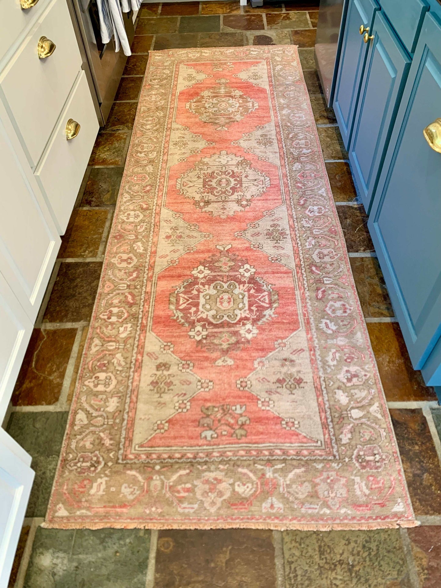 3’3”x9’9” Vintage Oushak Runner