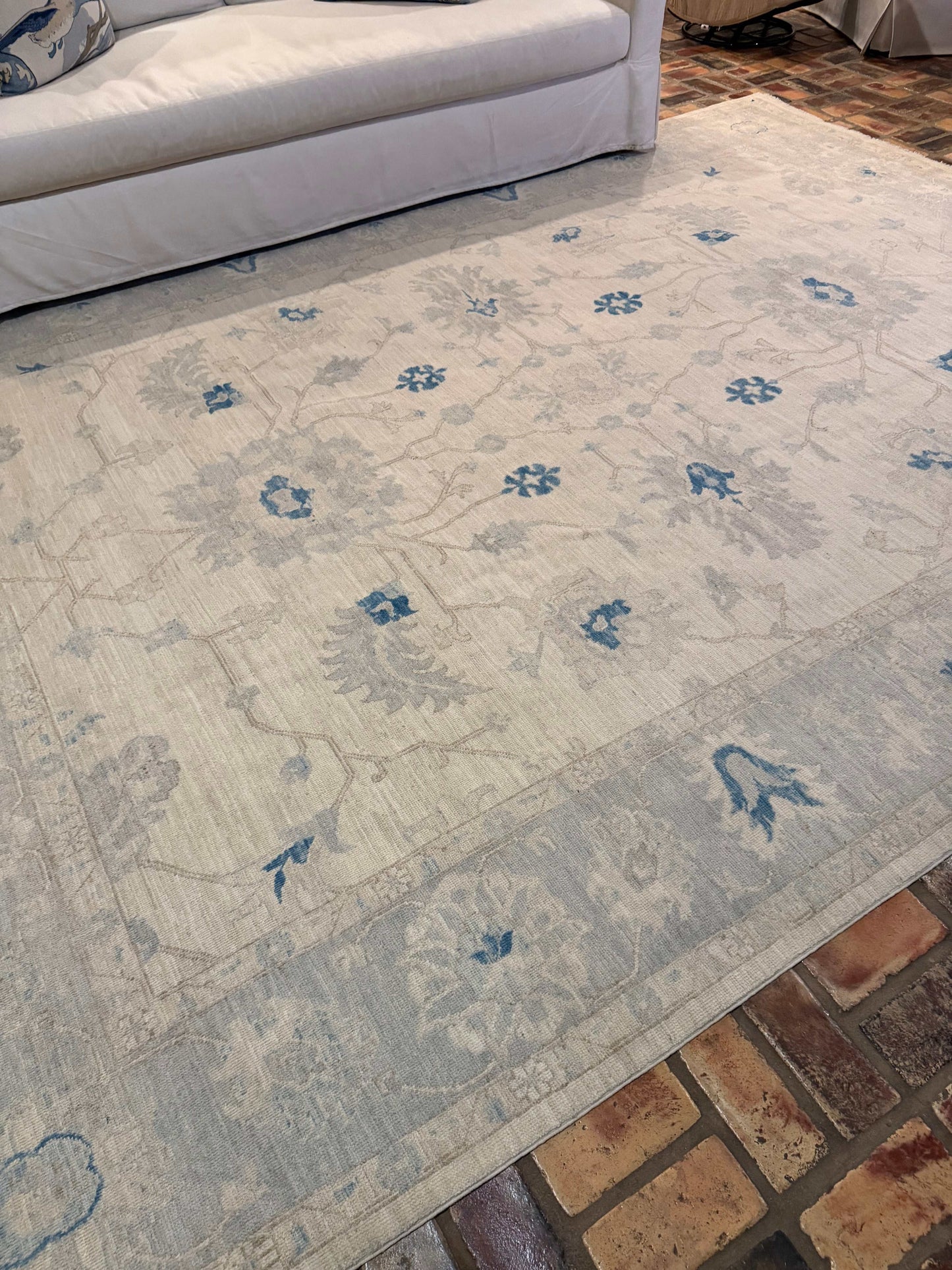 8’9” X 12’1 Large Oushak Area Rug