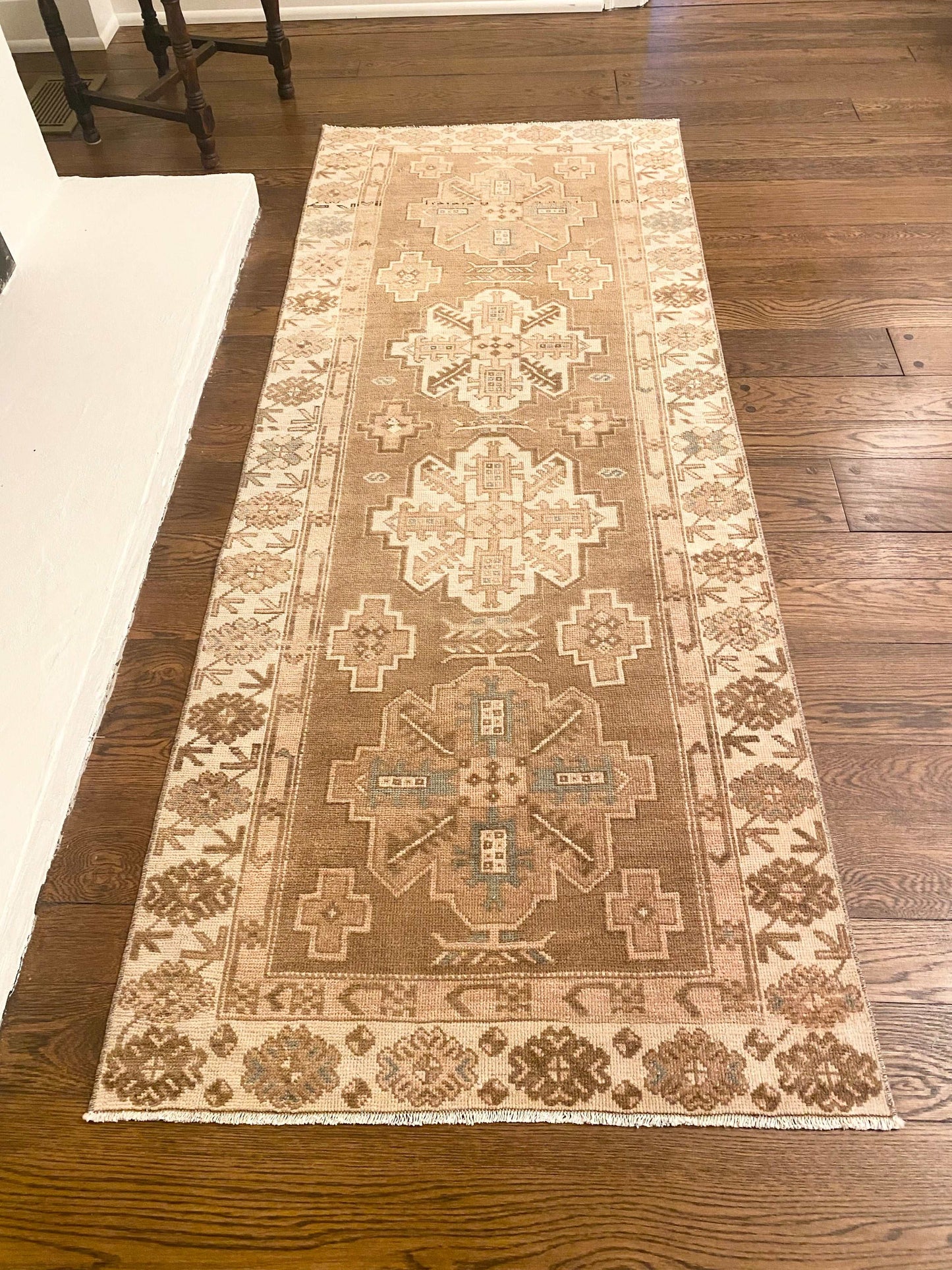 3’0”x7’10 Vintage Oushak Runner