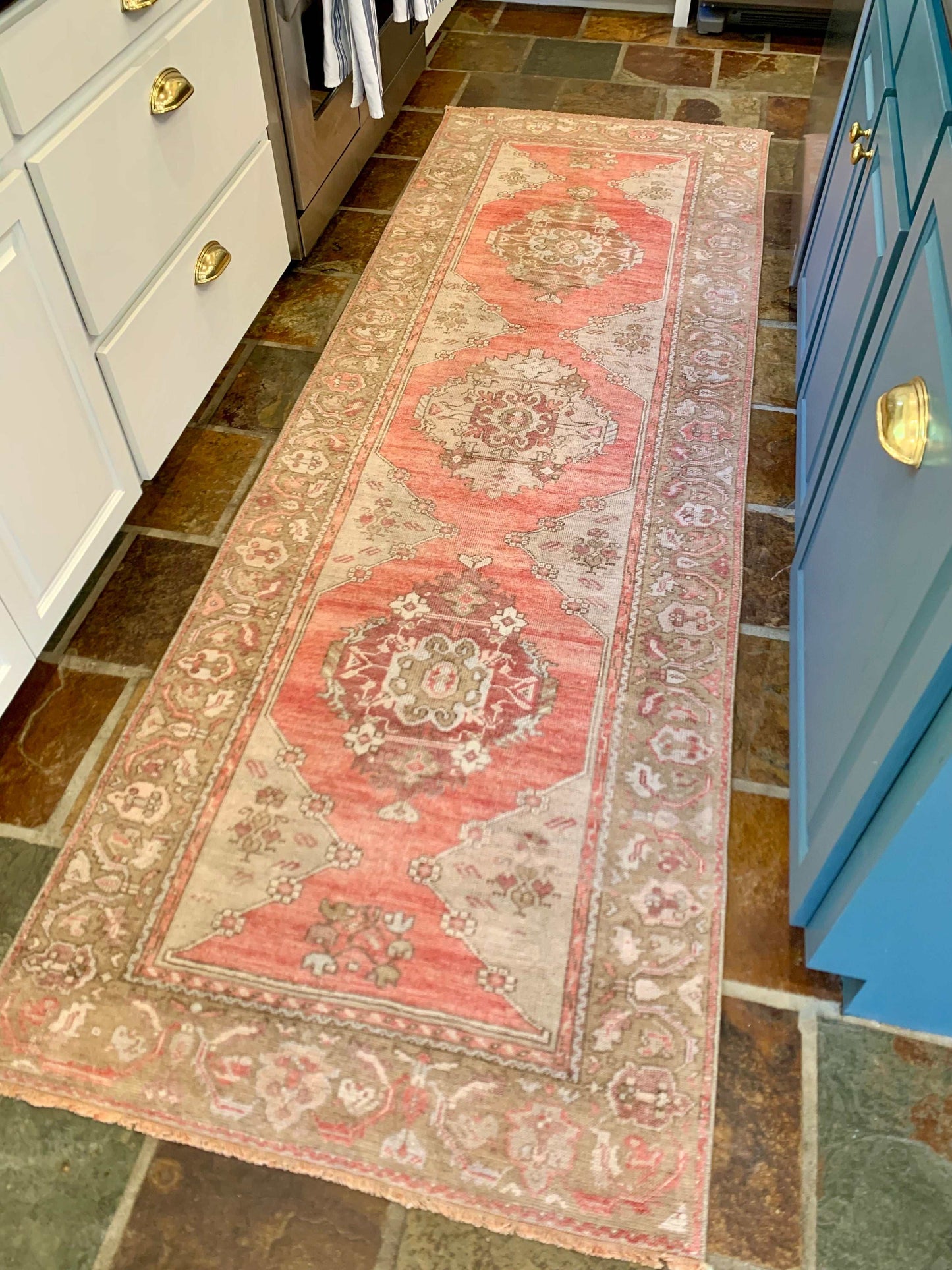 3’3”x9’9” Vintage Oushak Runner