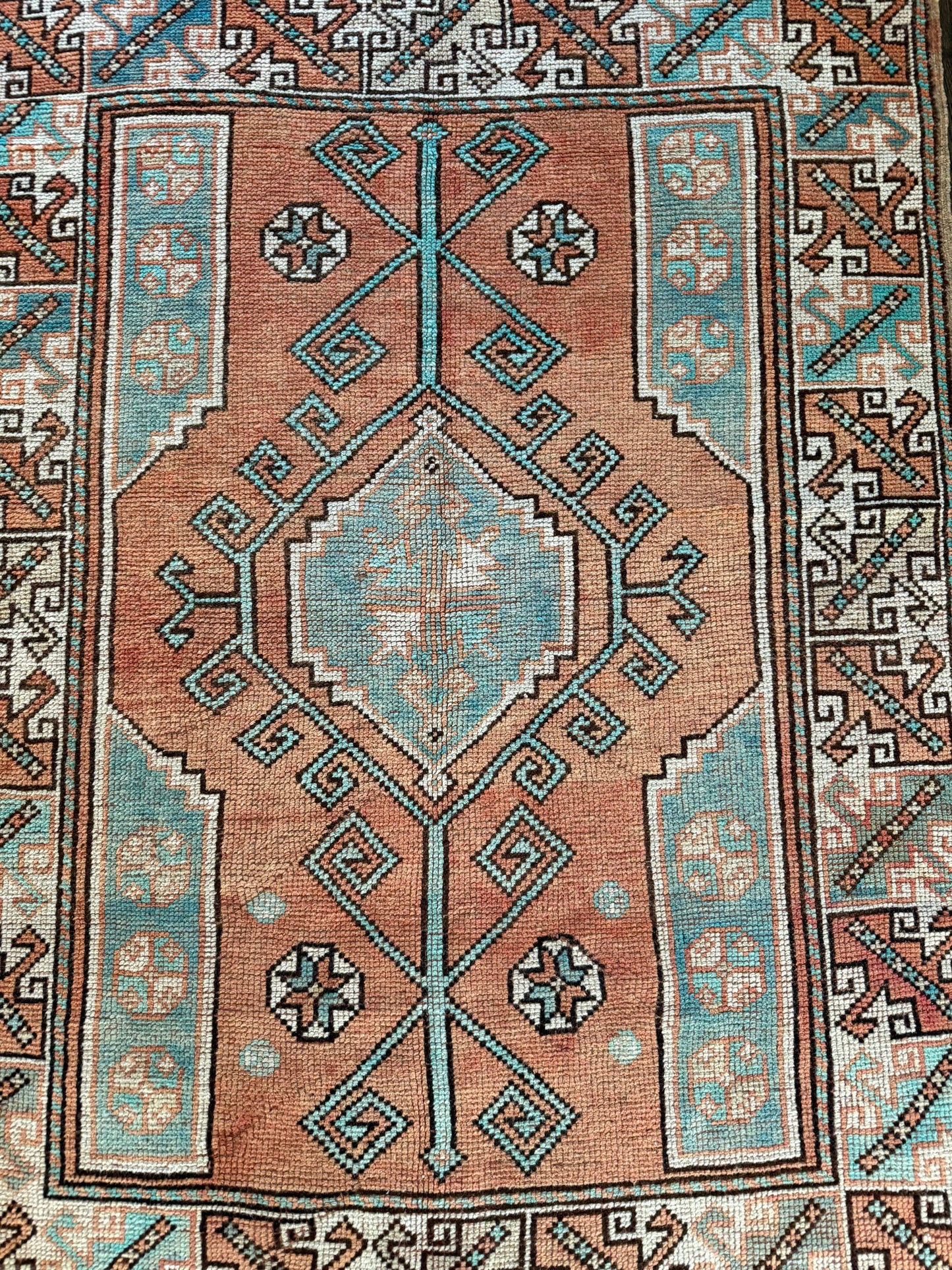 4’2” x 5’6” Vintage Rug