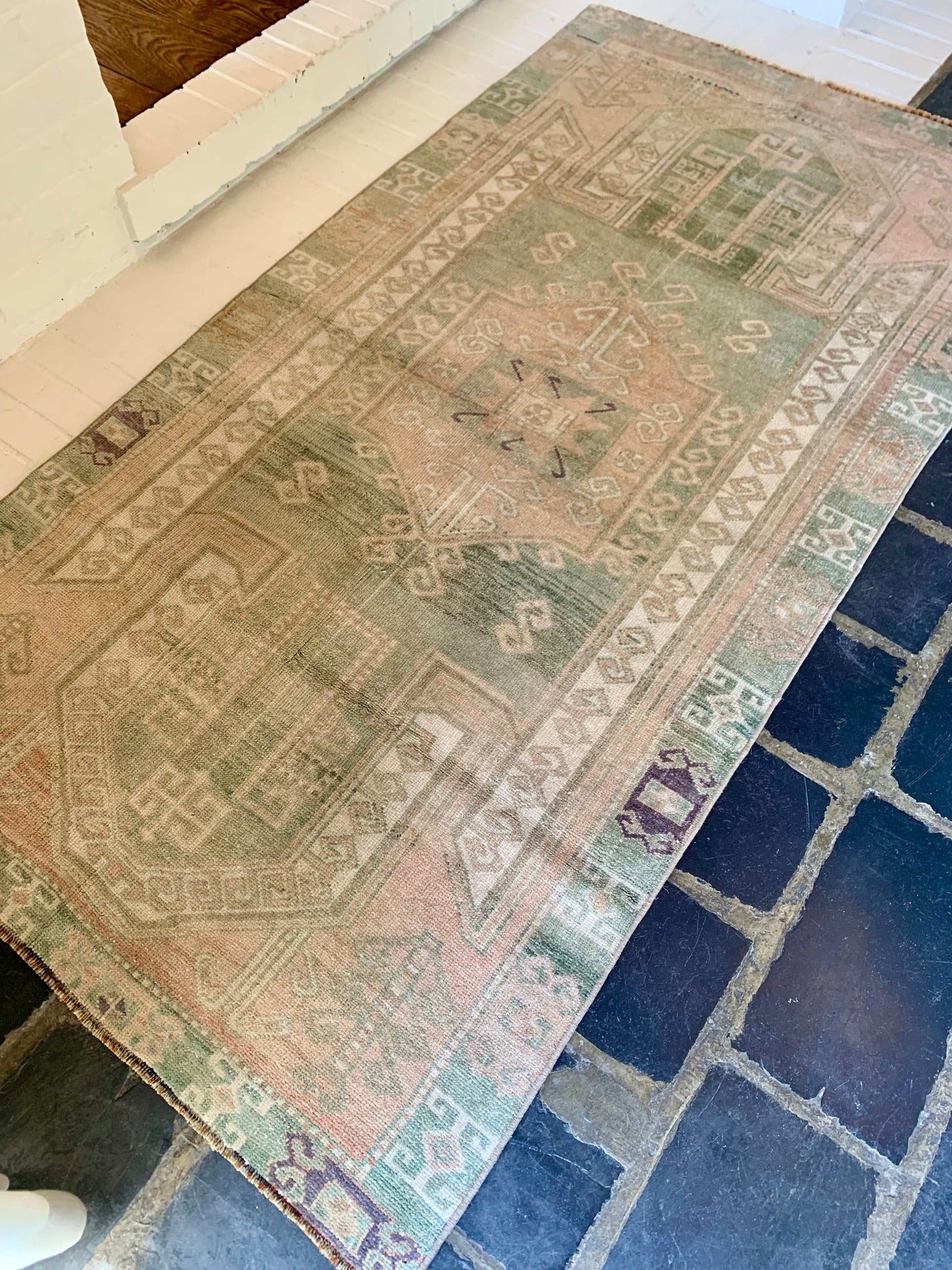 3’7”x6’7” Vintage Oushak Area Rug