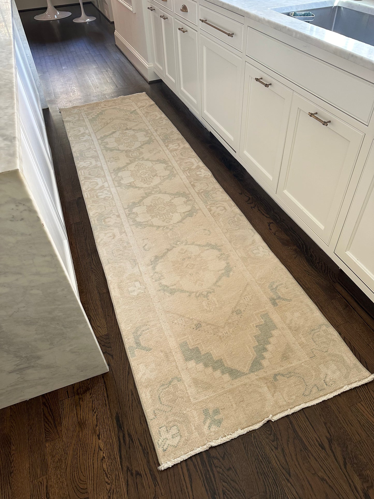 2’9” x 10’3” Runner