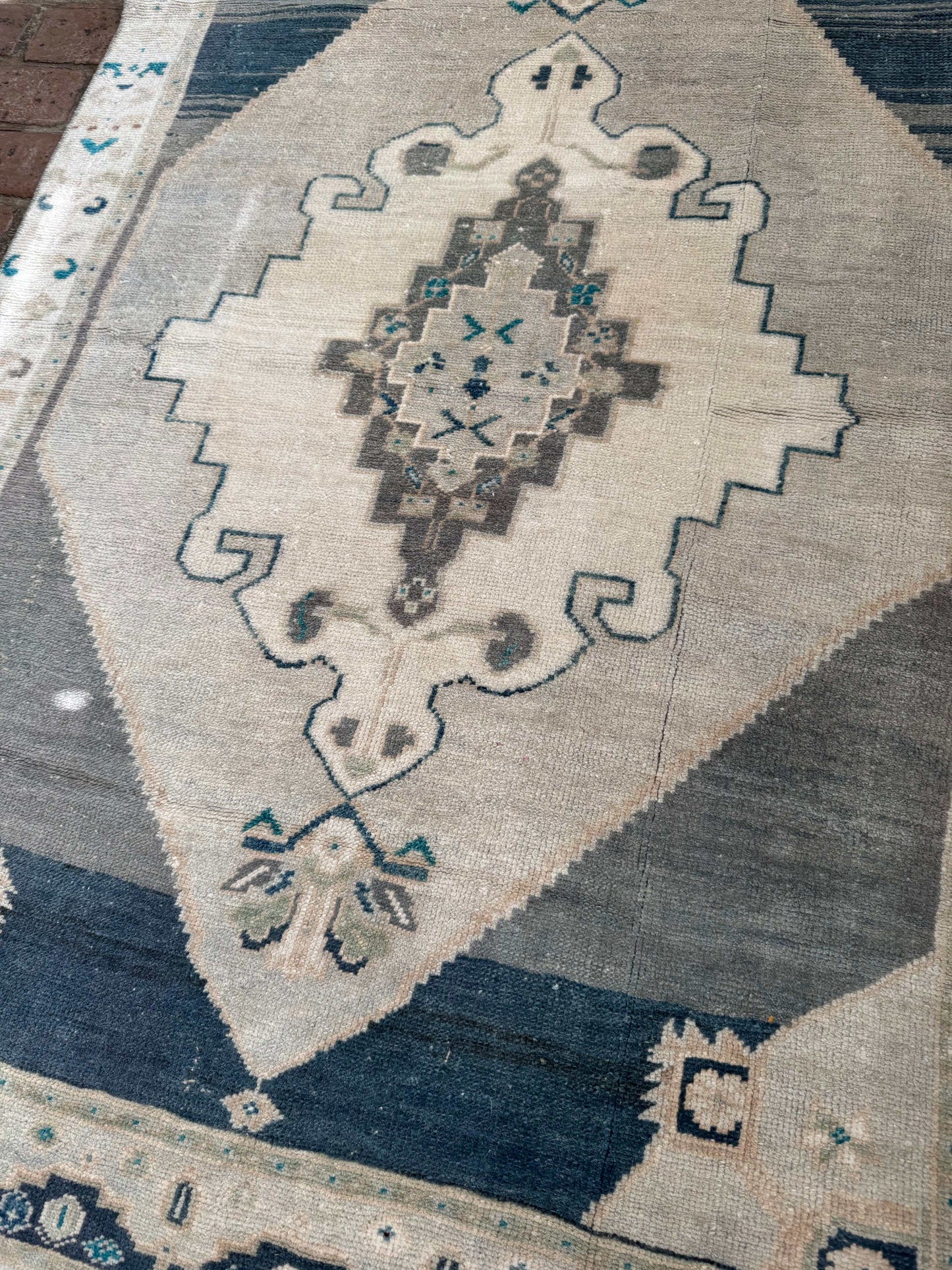 3'8" x 5'9" Area Rug with Slate Blue