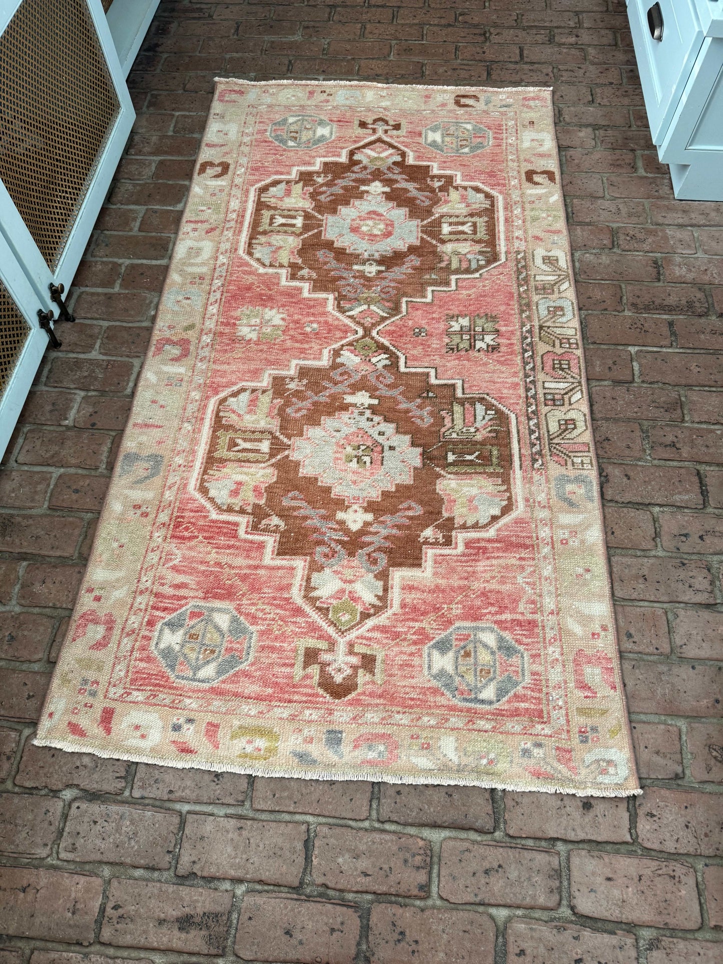 3'4" x 6'4" Area Rug