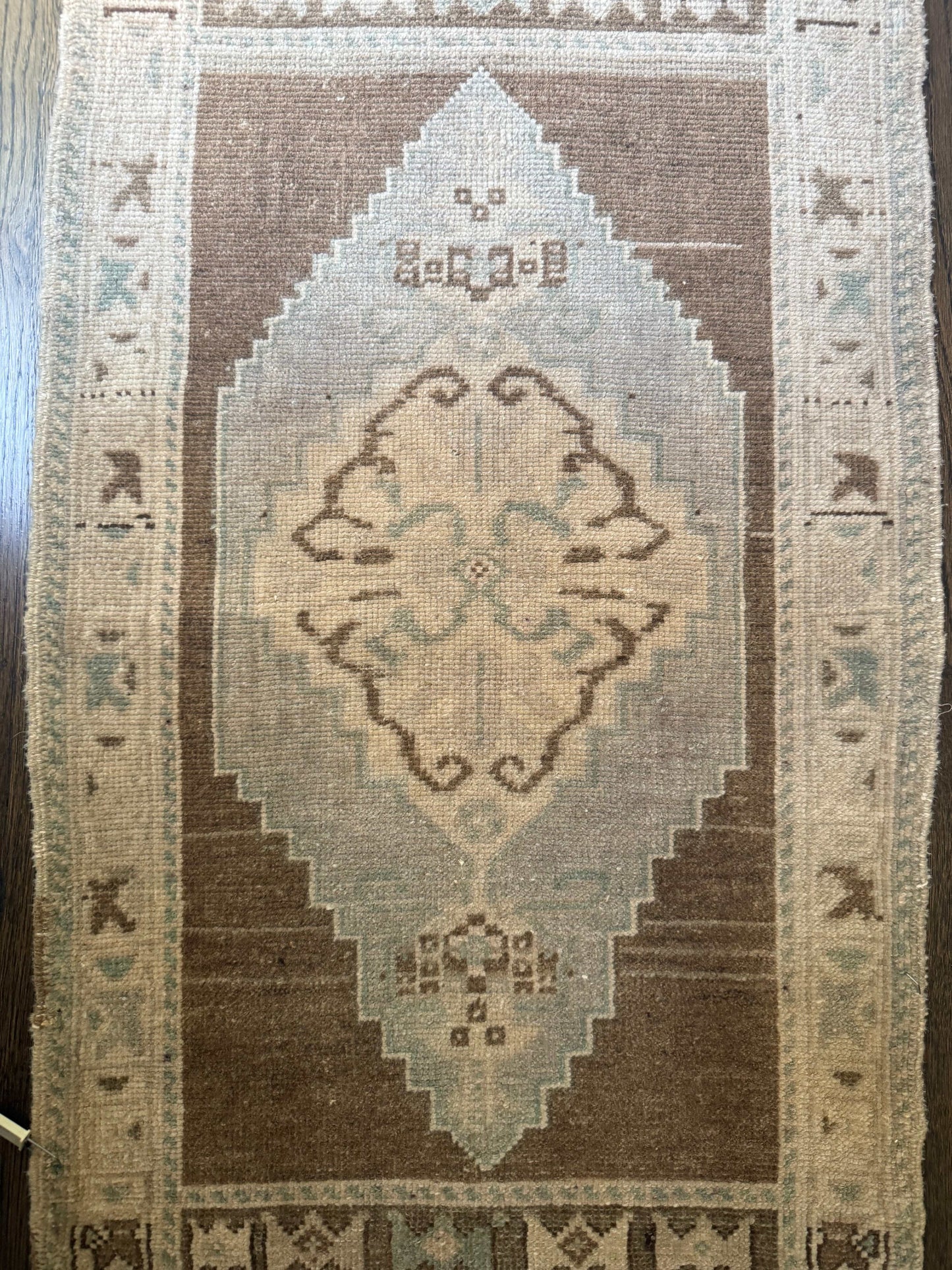 1’9” x 3’1” Mini Rug