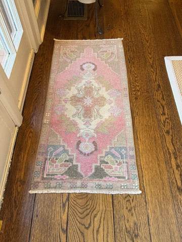 1'9" x 3'9" Turkish Mat