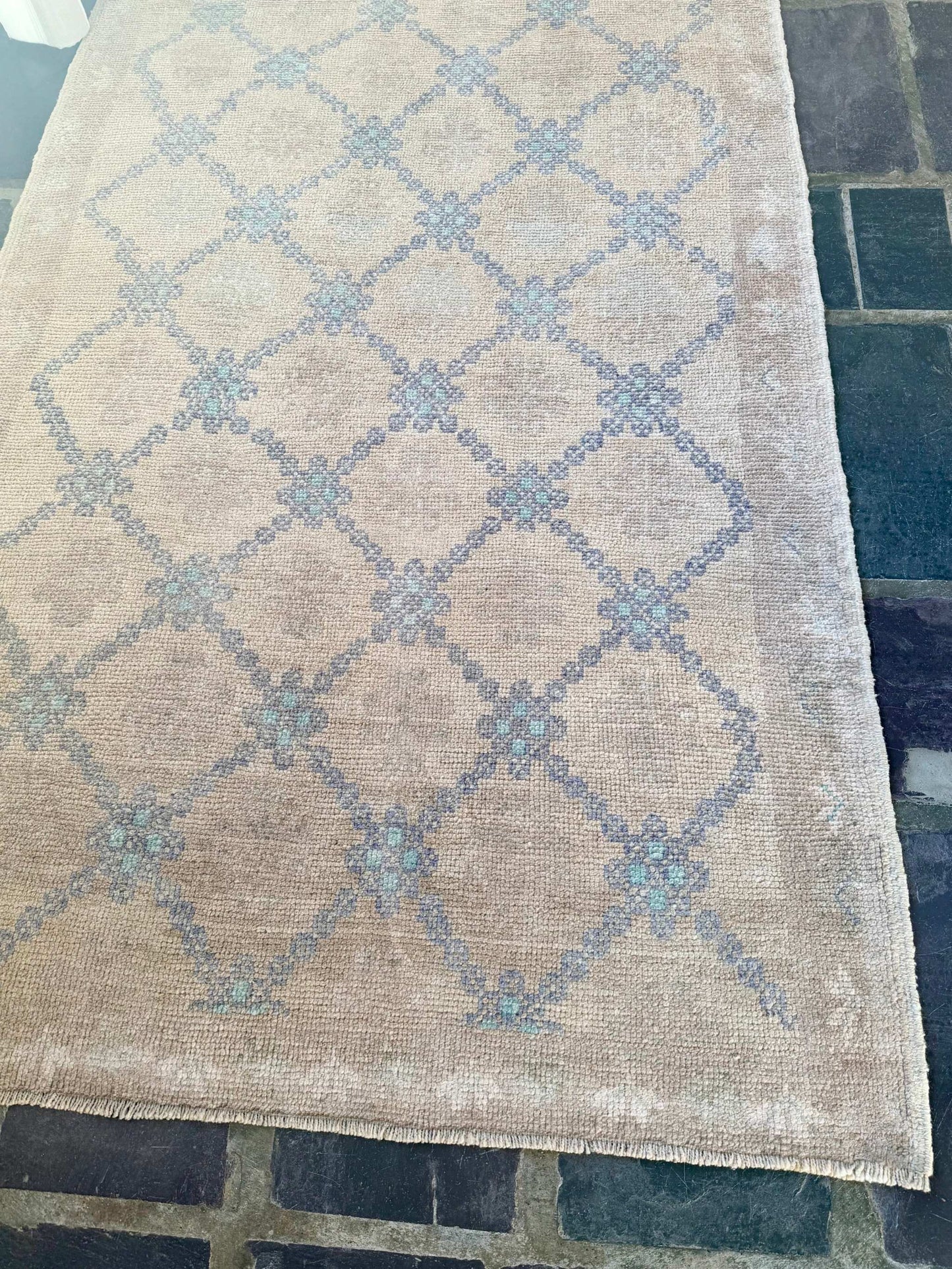 3’3”x5’2” Vintage Turkish Area Rug