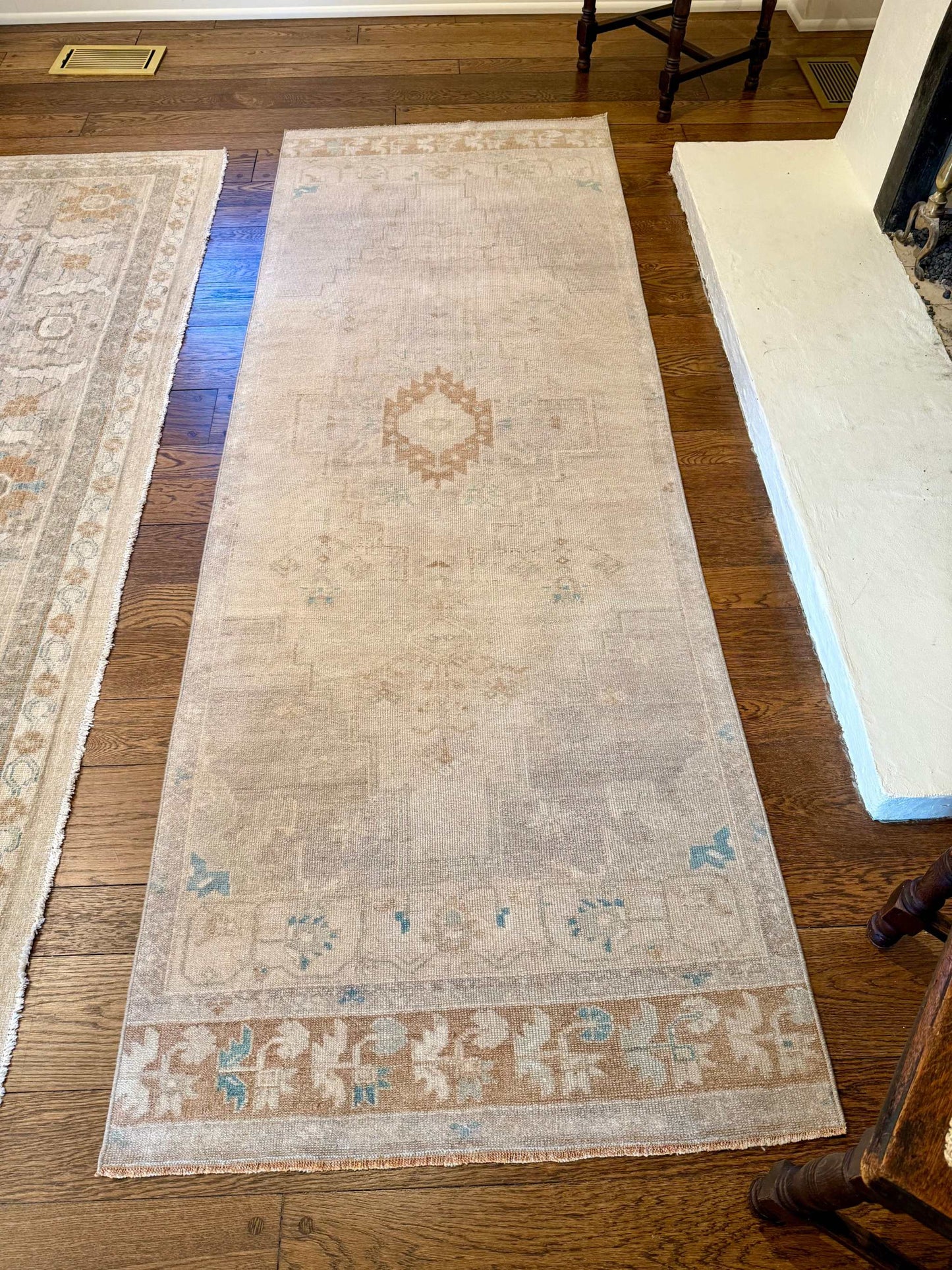 3’2”x9’0” Vintage Oushak Runner