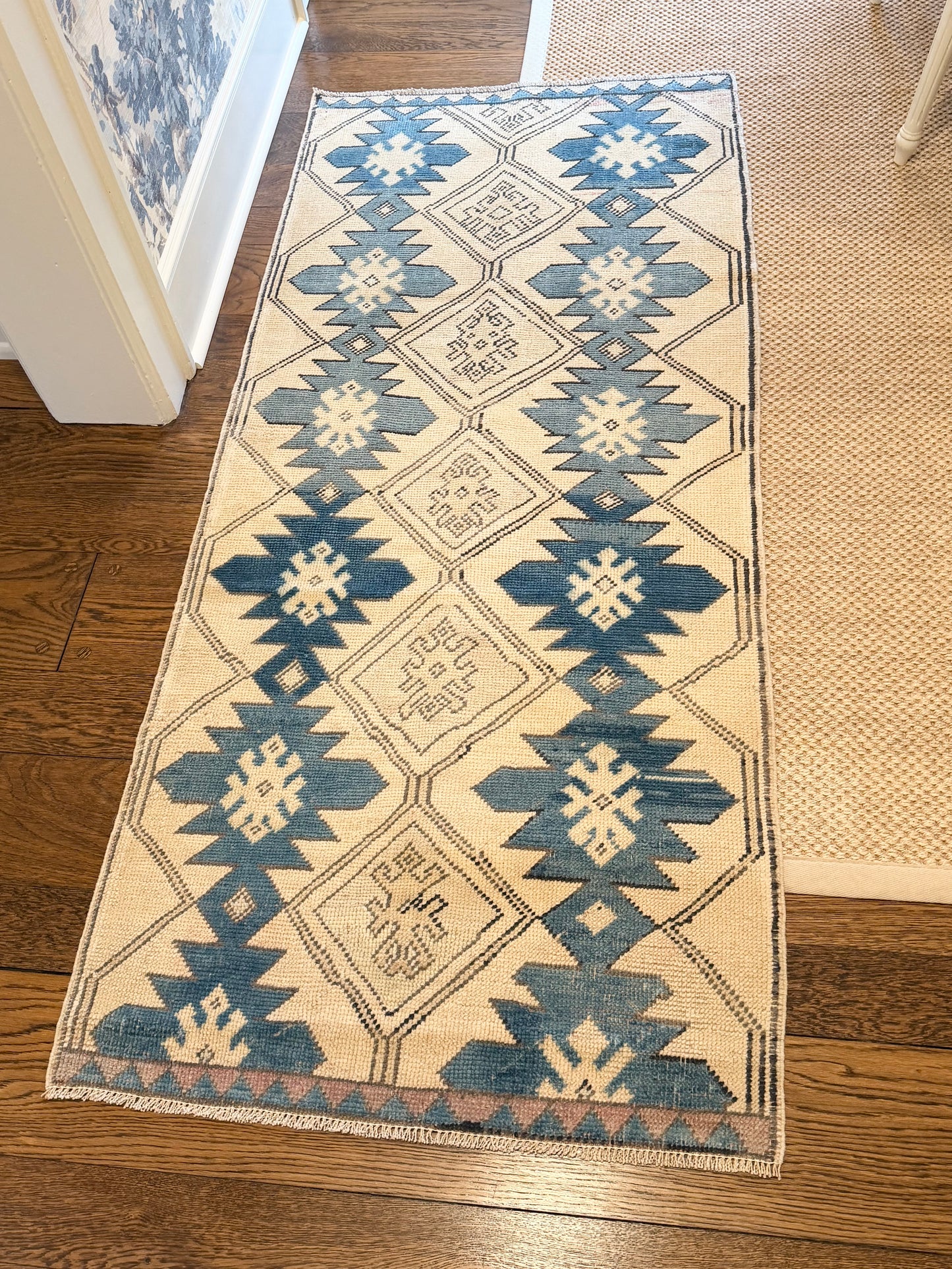 2’10”x6’4” Colorful Oushak Runner