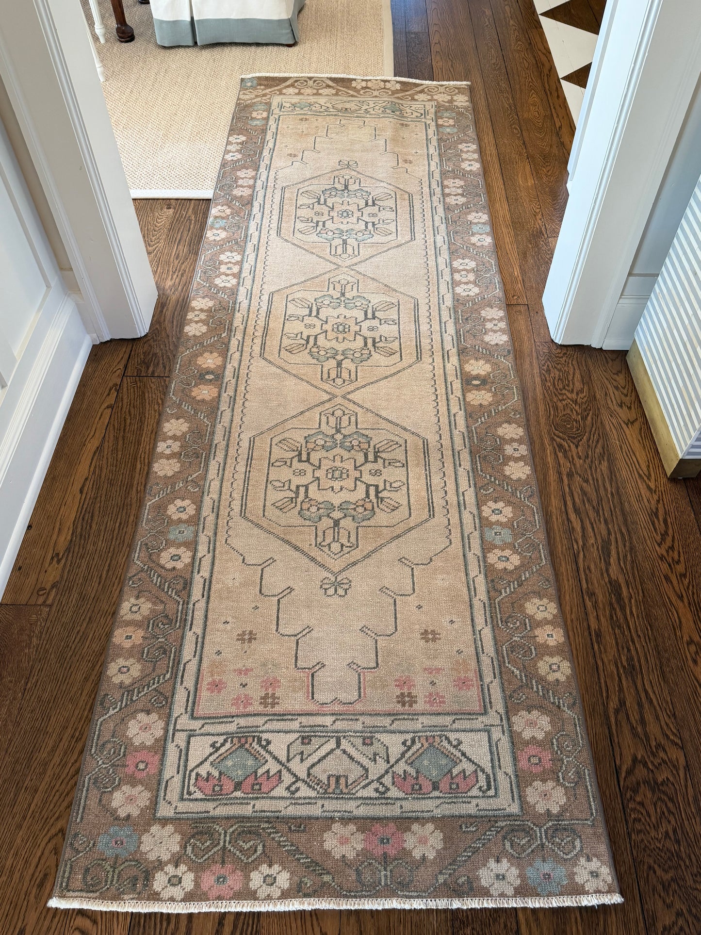 3’0”x9’6” Oushak Runner