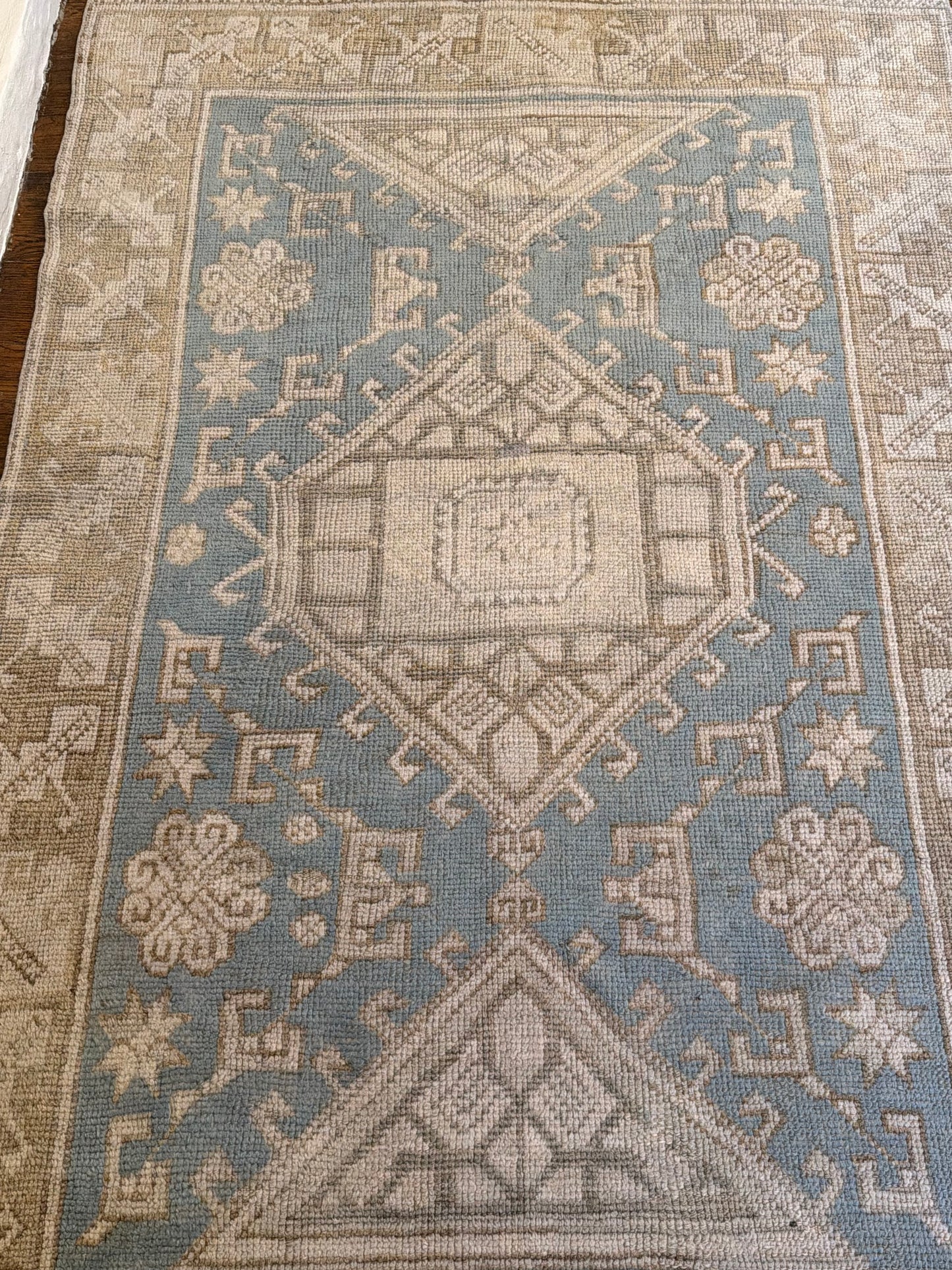 3’10”x6’1” Vintage Area Rug