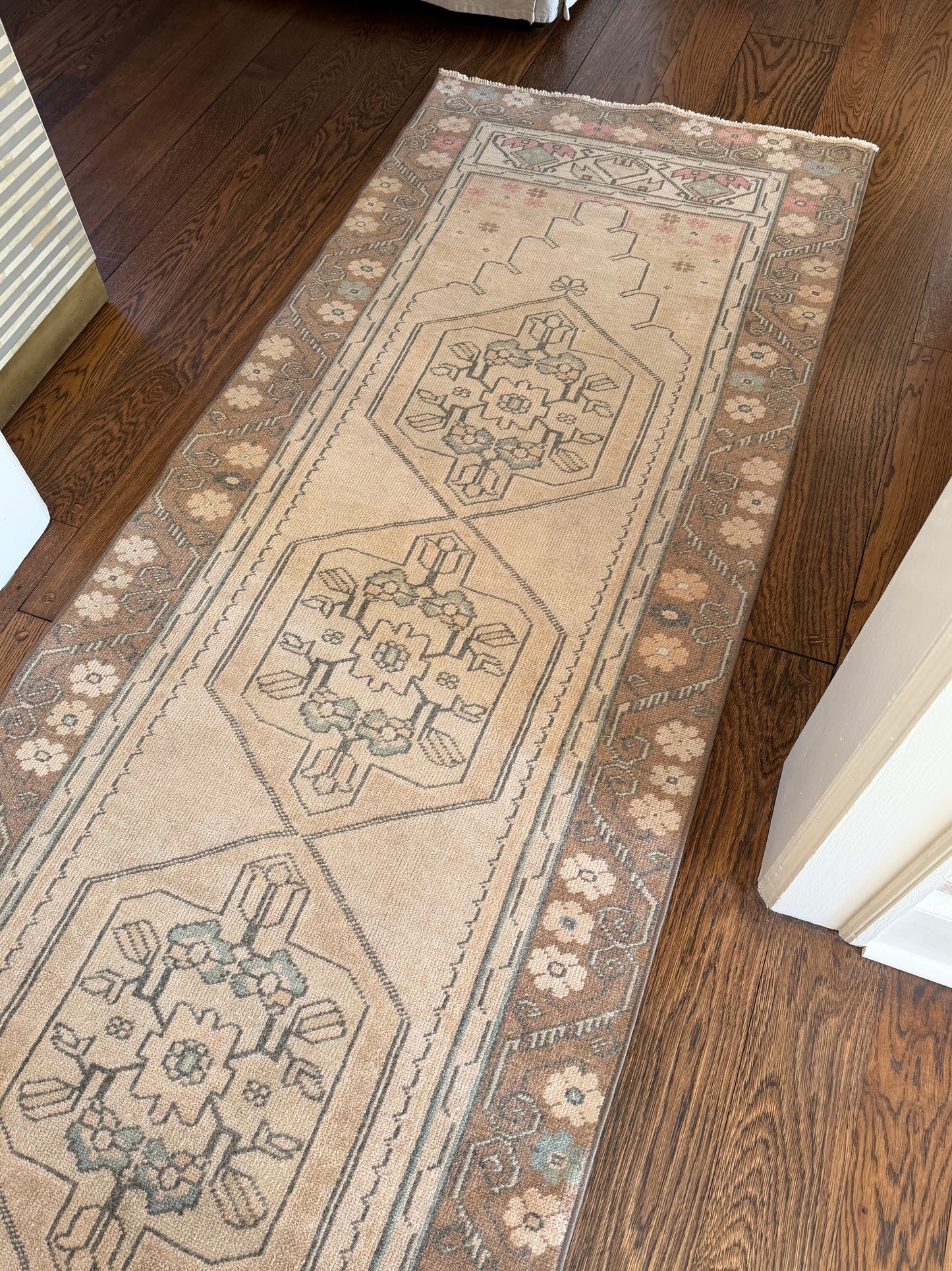 3’0”x9’6” Oushak Runner