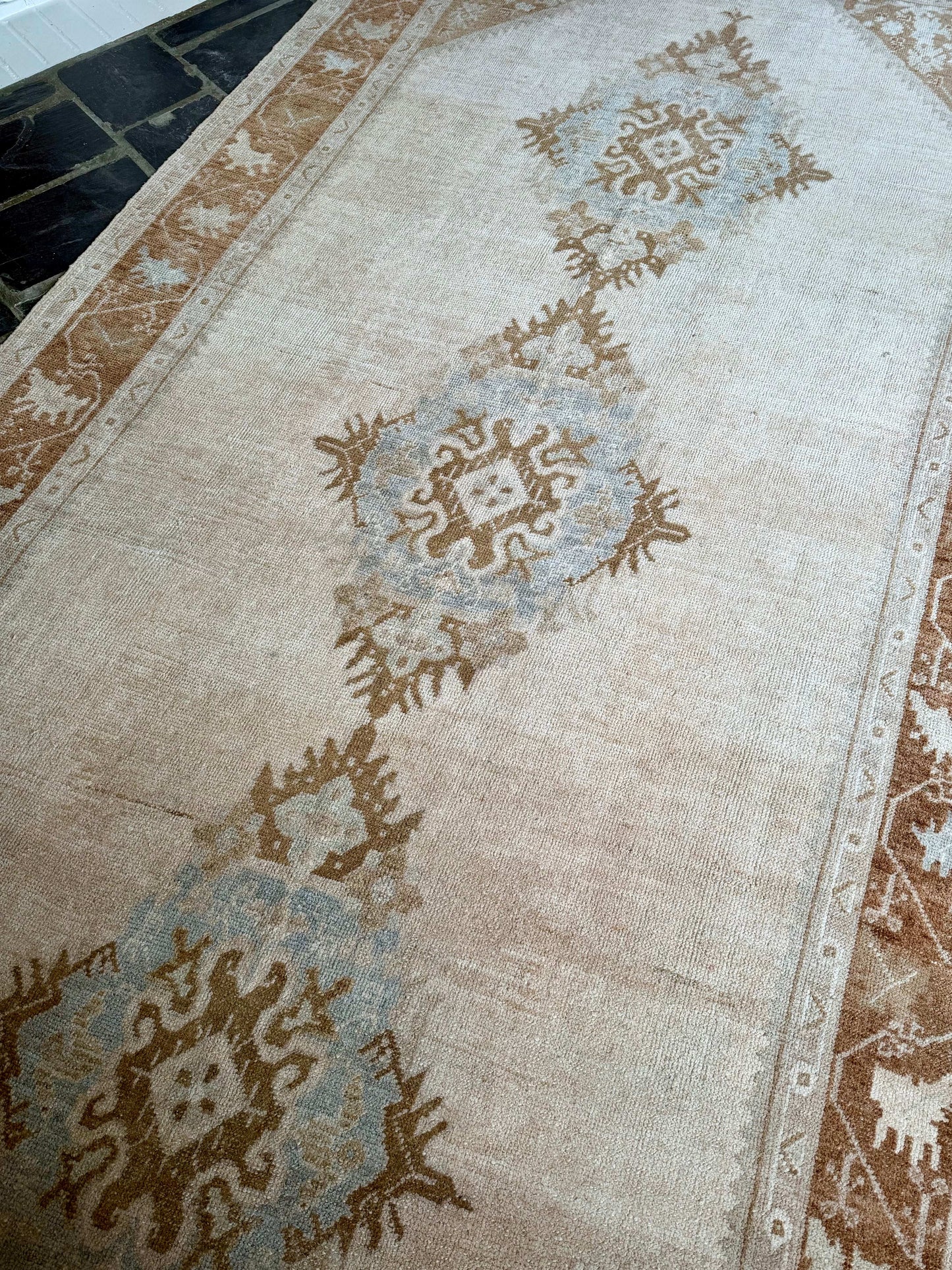 5’5”x11’7” Vintage Oushak Gallery Runner