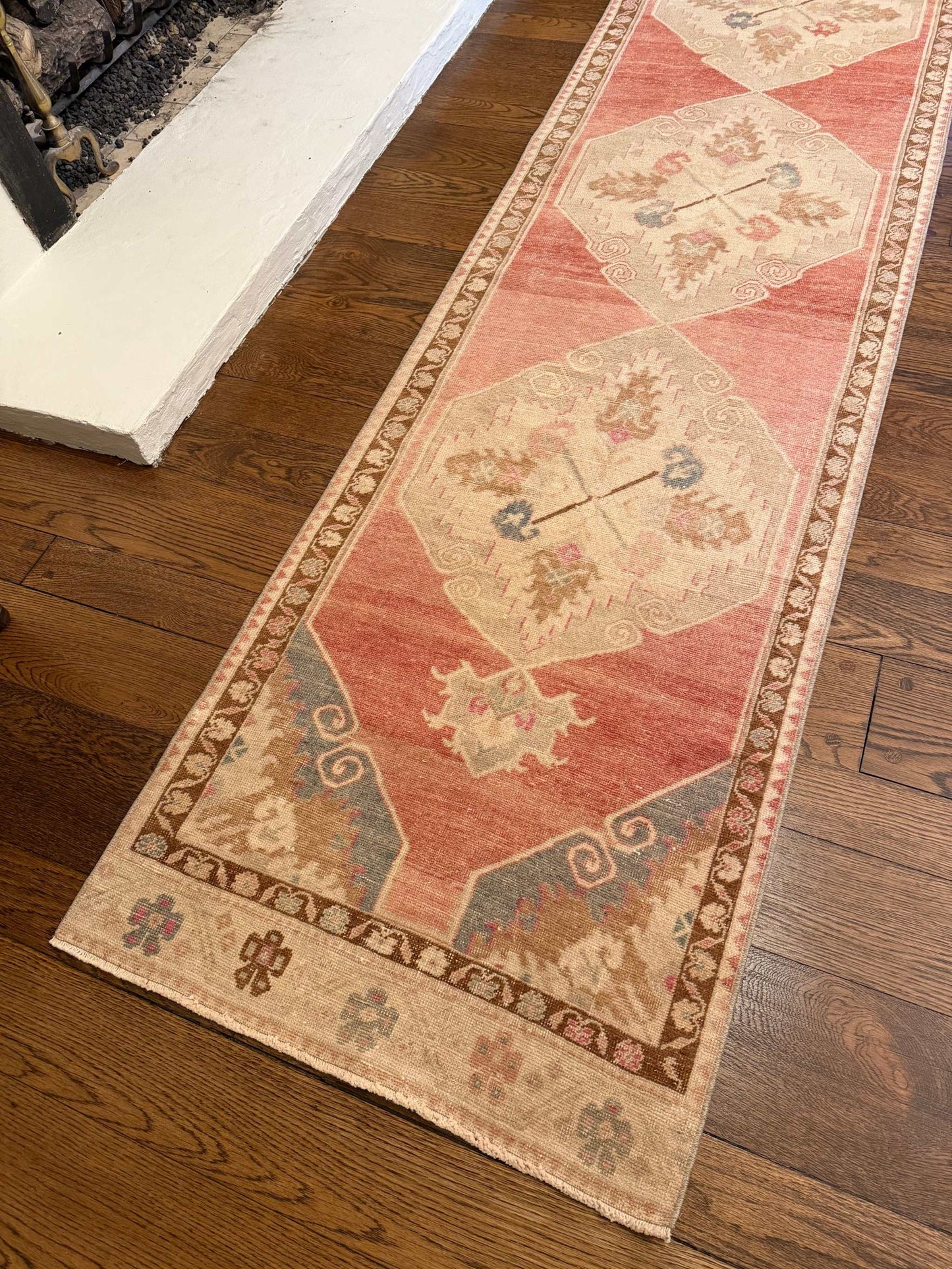 2’9”x11’5” Vintage Turkish Runner