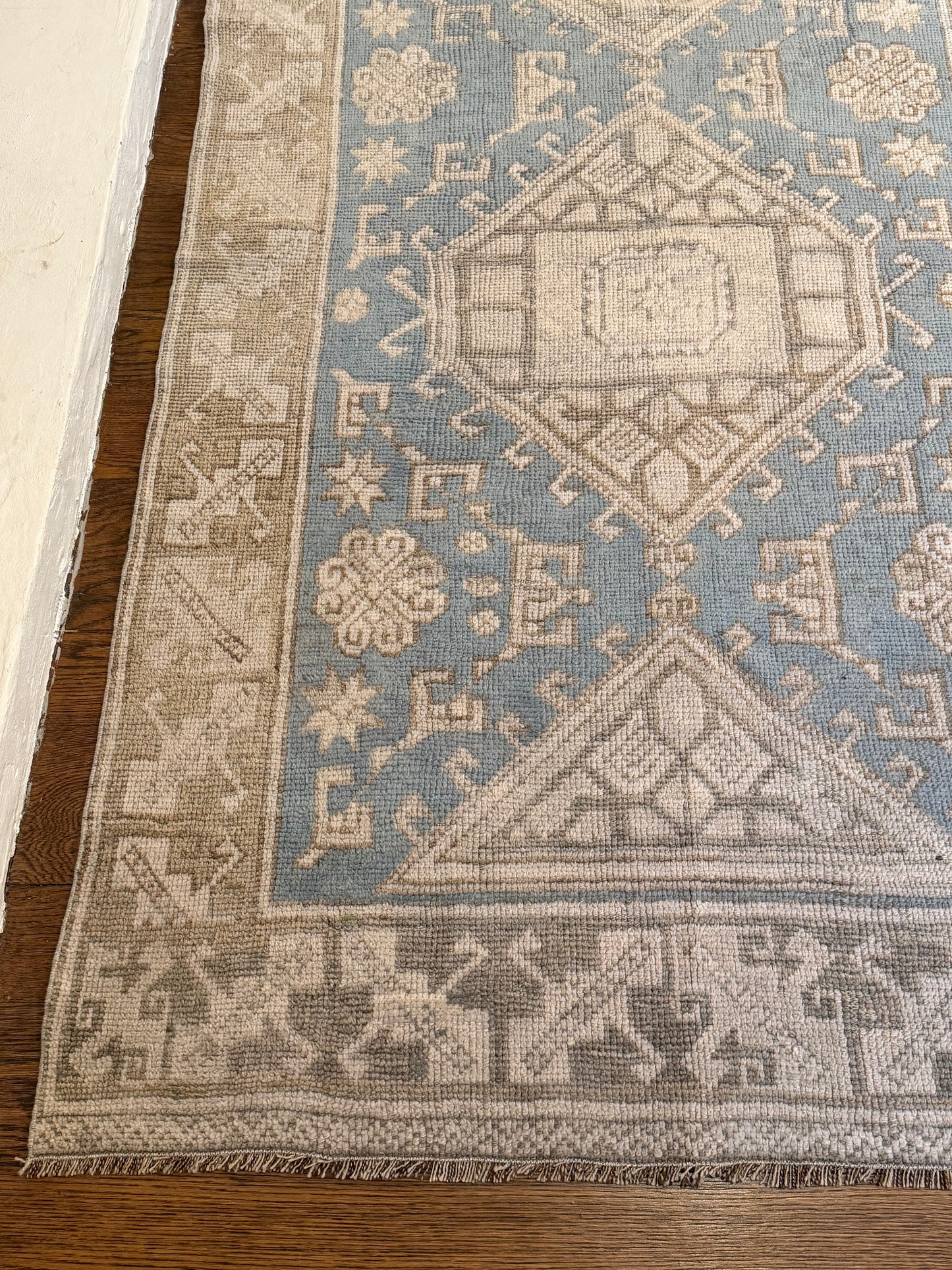 3’10”x6’1” Vintage Area Rug