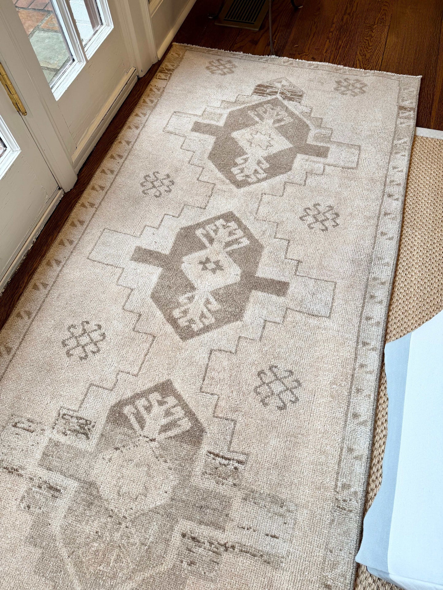 3’3”x6’11” Vintage Oushak Runner