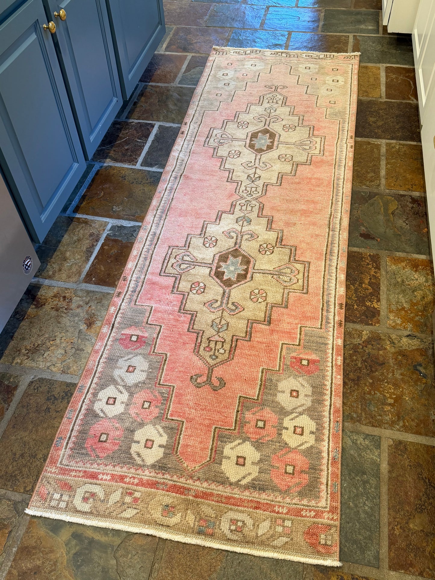 2’5”x7’9” Colorful Oushak Runner