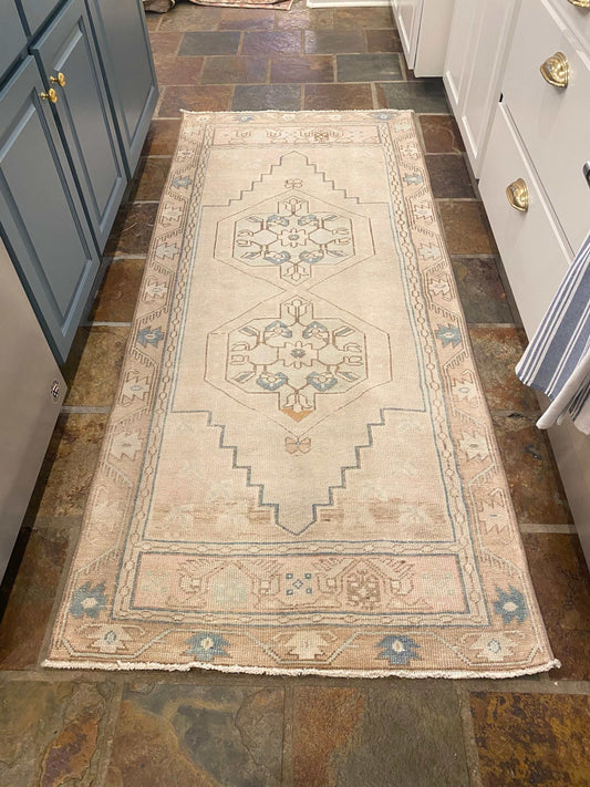 3’2”x7’6” Oushak Area Rug