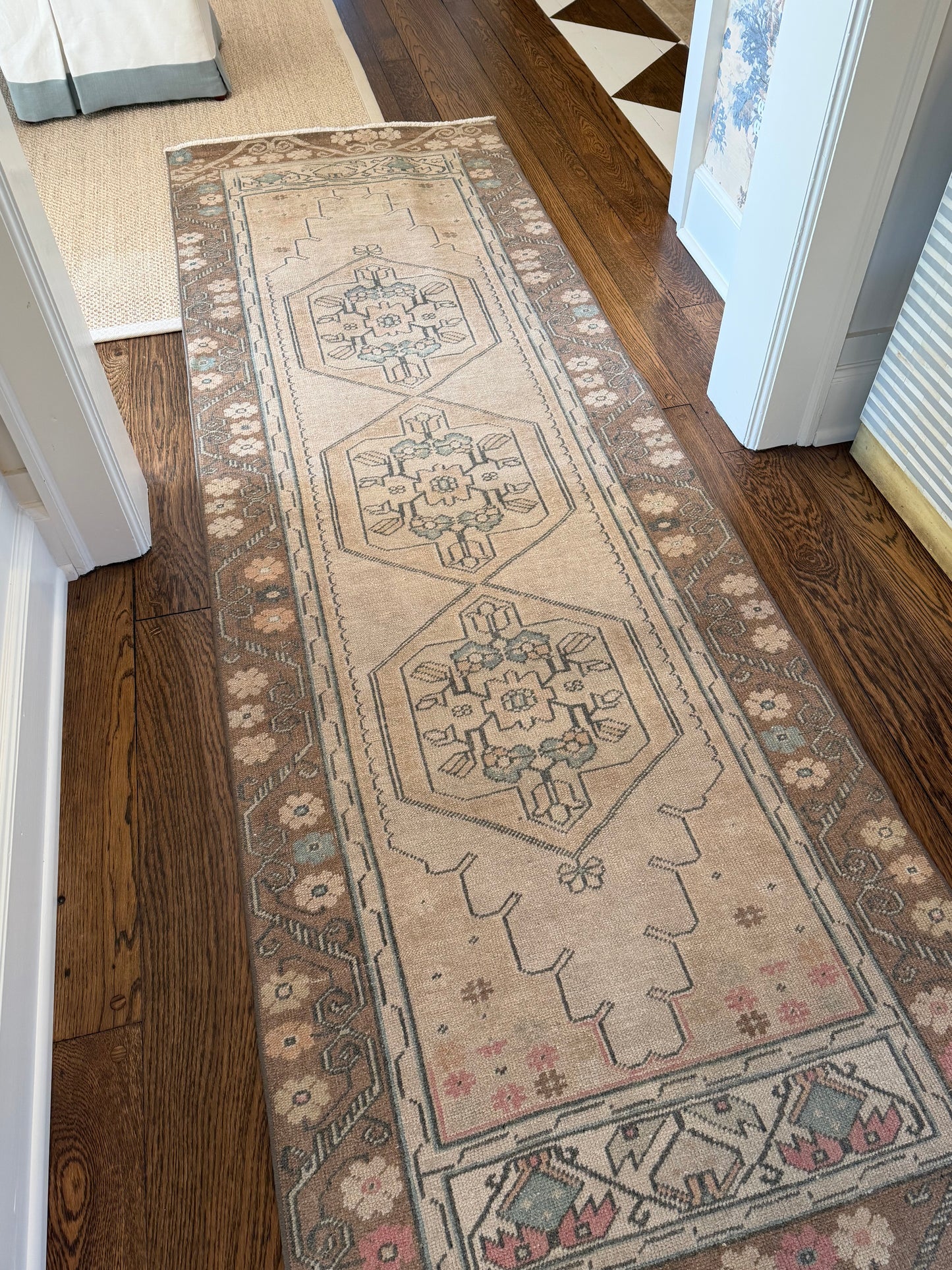 3’0”x9’6” Oushak Runner