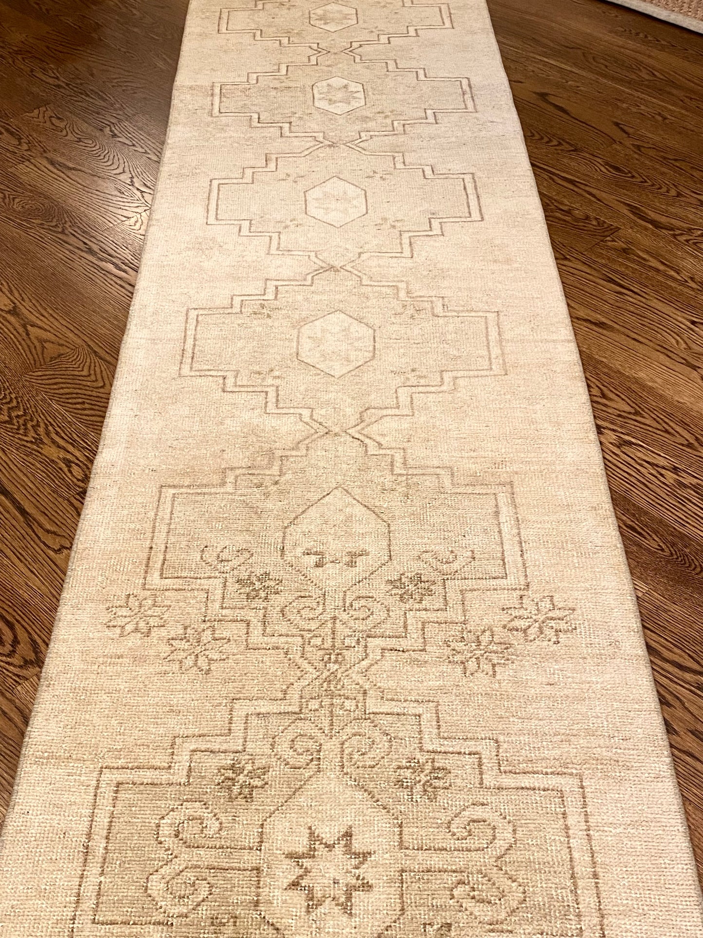 2’9”x16’11” Long Muted Runner