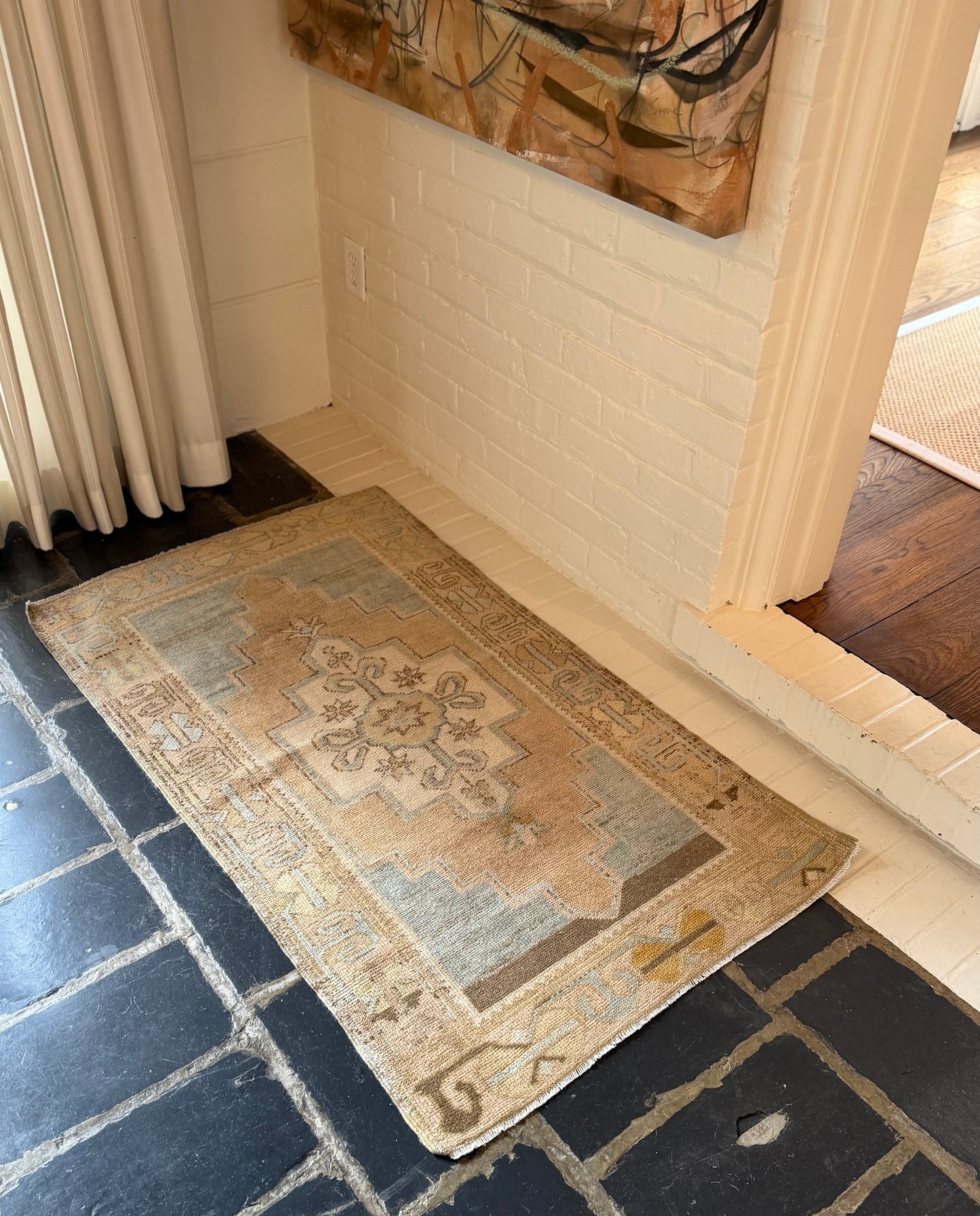 2’9”x4’8” Oushak Area Rug