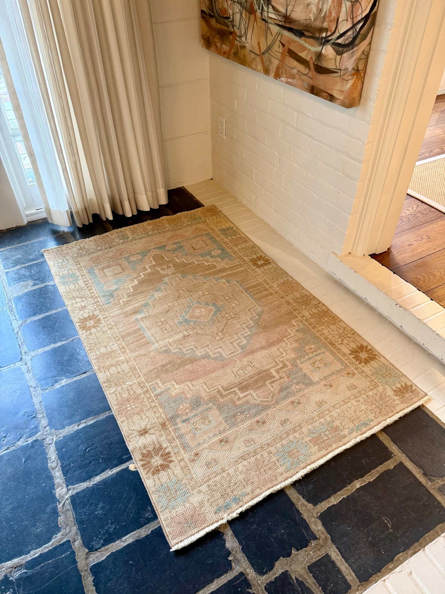 3’4”x5’6” Oushak Area Rug