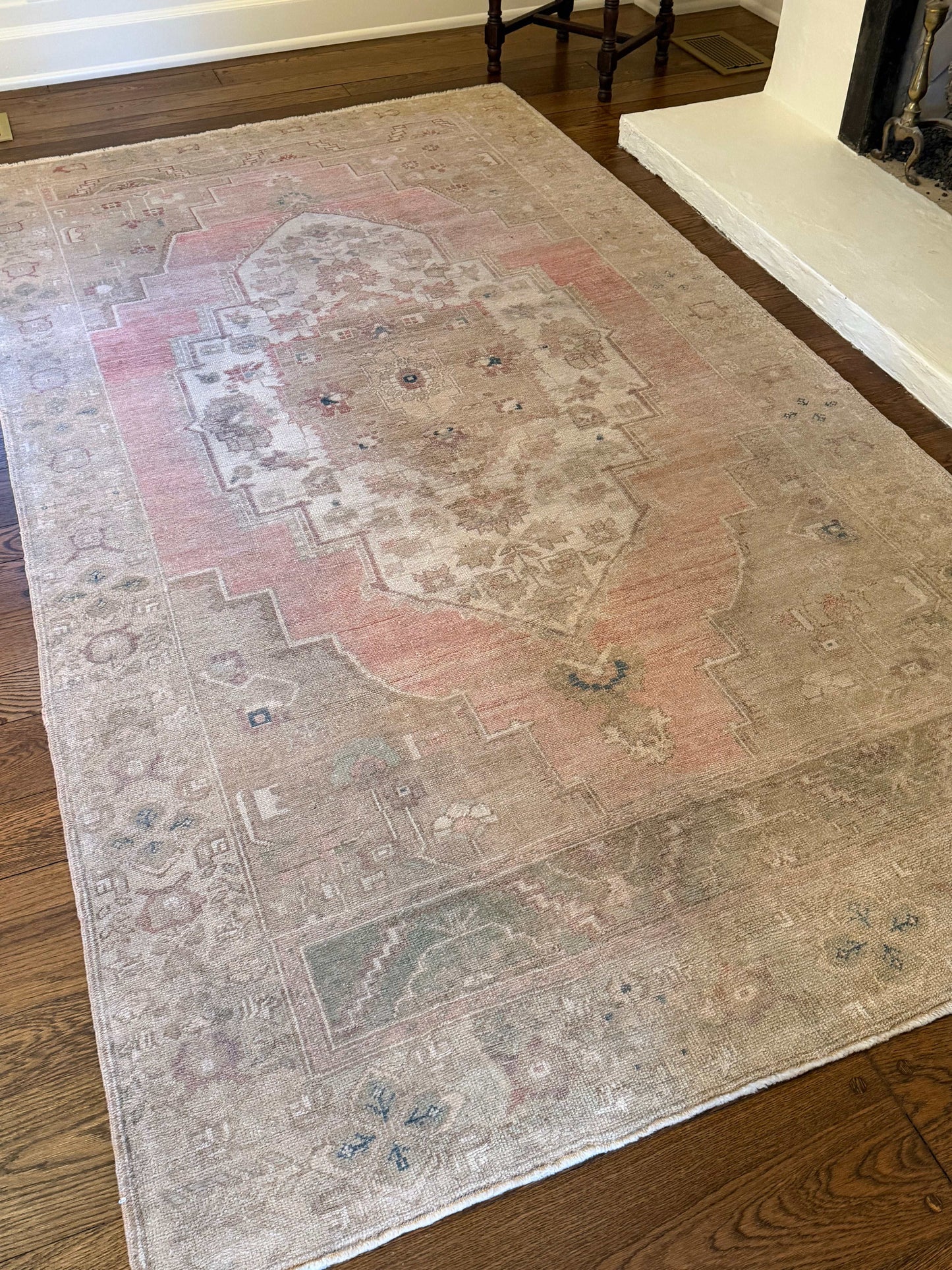 large area rug with brown and pink