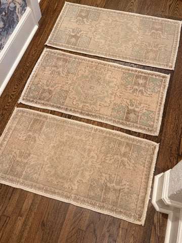 1'7" x 2'11" Neutral Turkish Mat