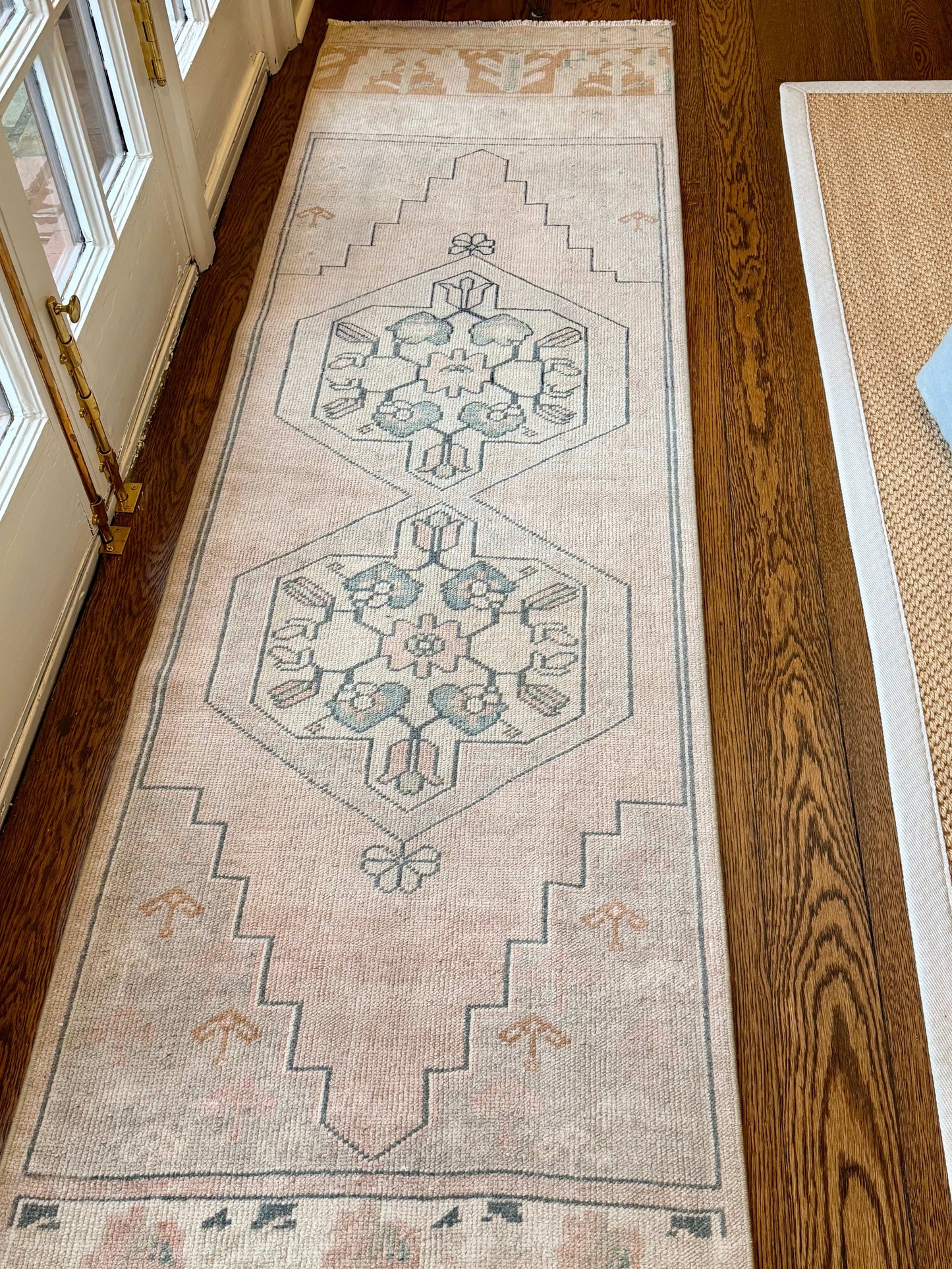 2’2”x8’3” Vintage Oushak runner