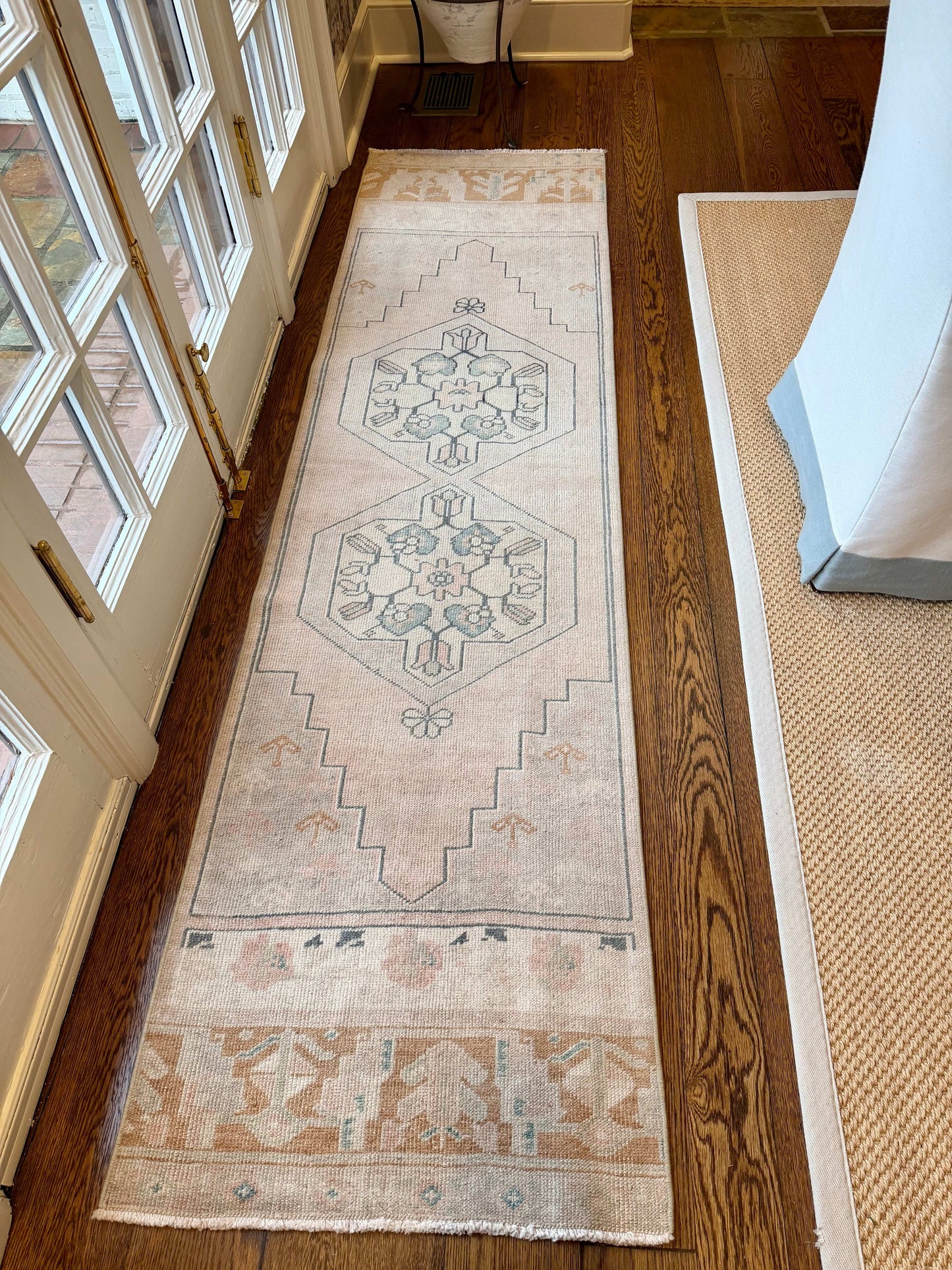 2’2”x8’3” Vintage Oushak runner
