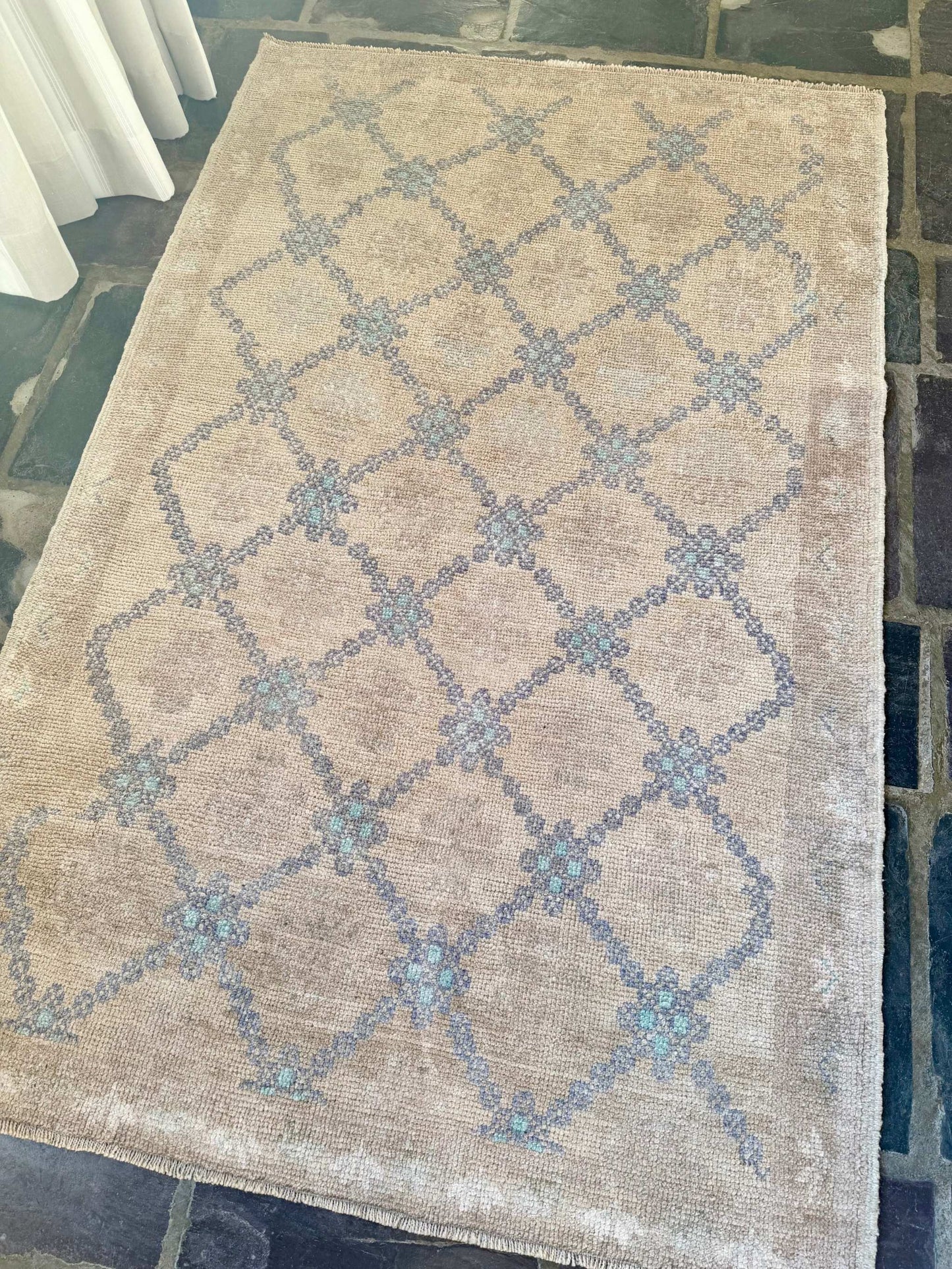 3’3”x5’2” Vintage Turkish Area Rug