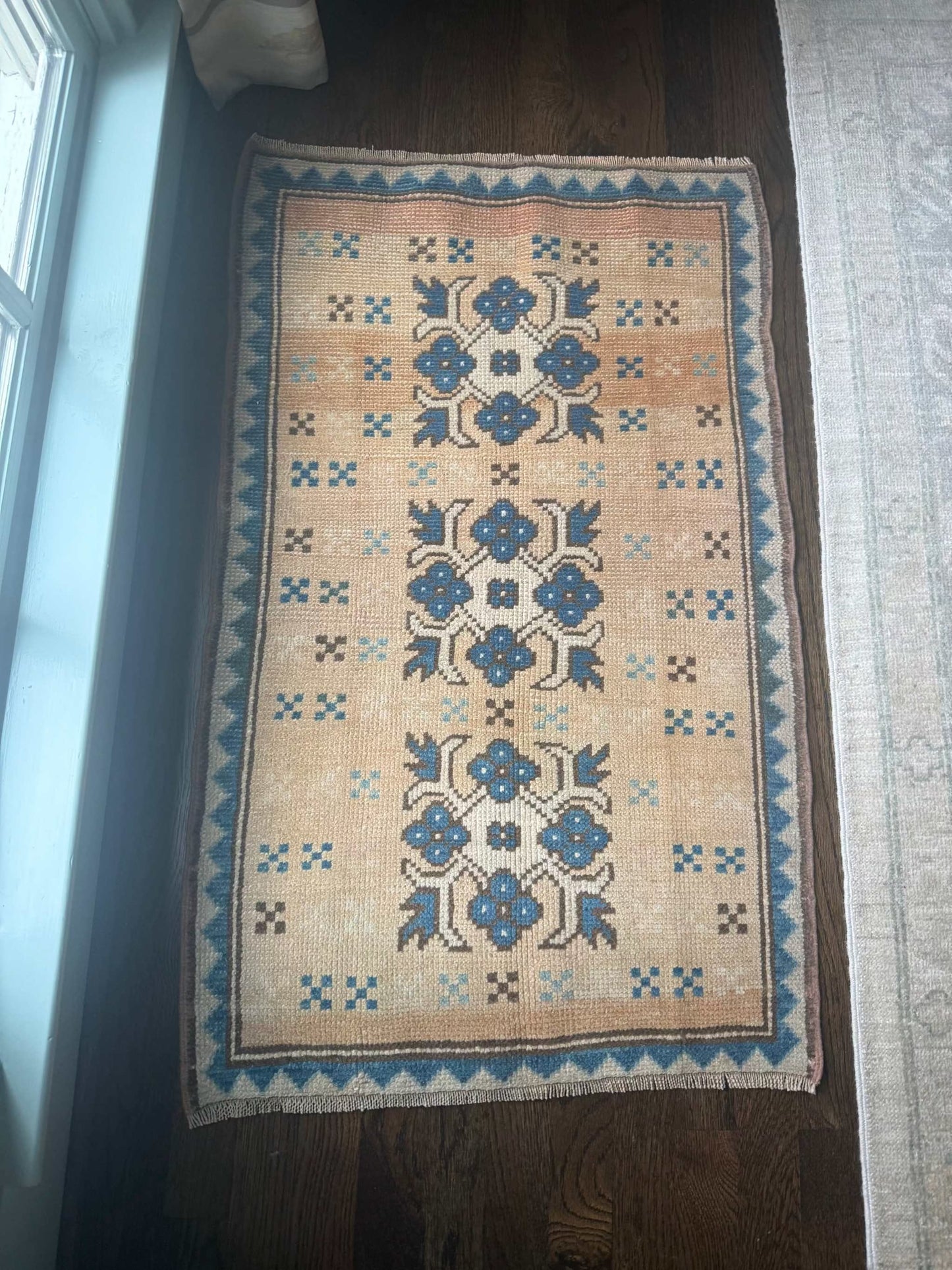 2’ x 3’3” Mini