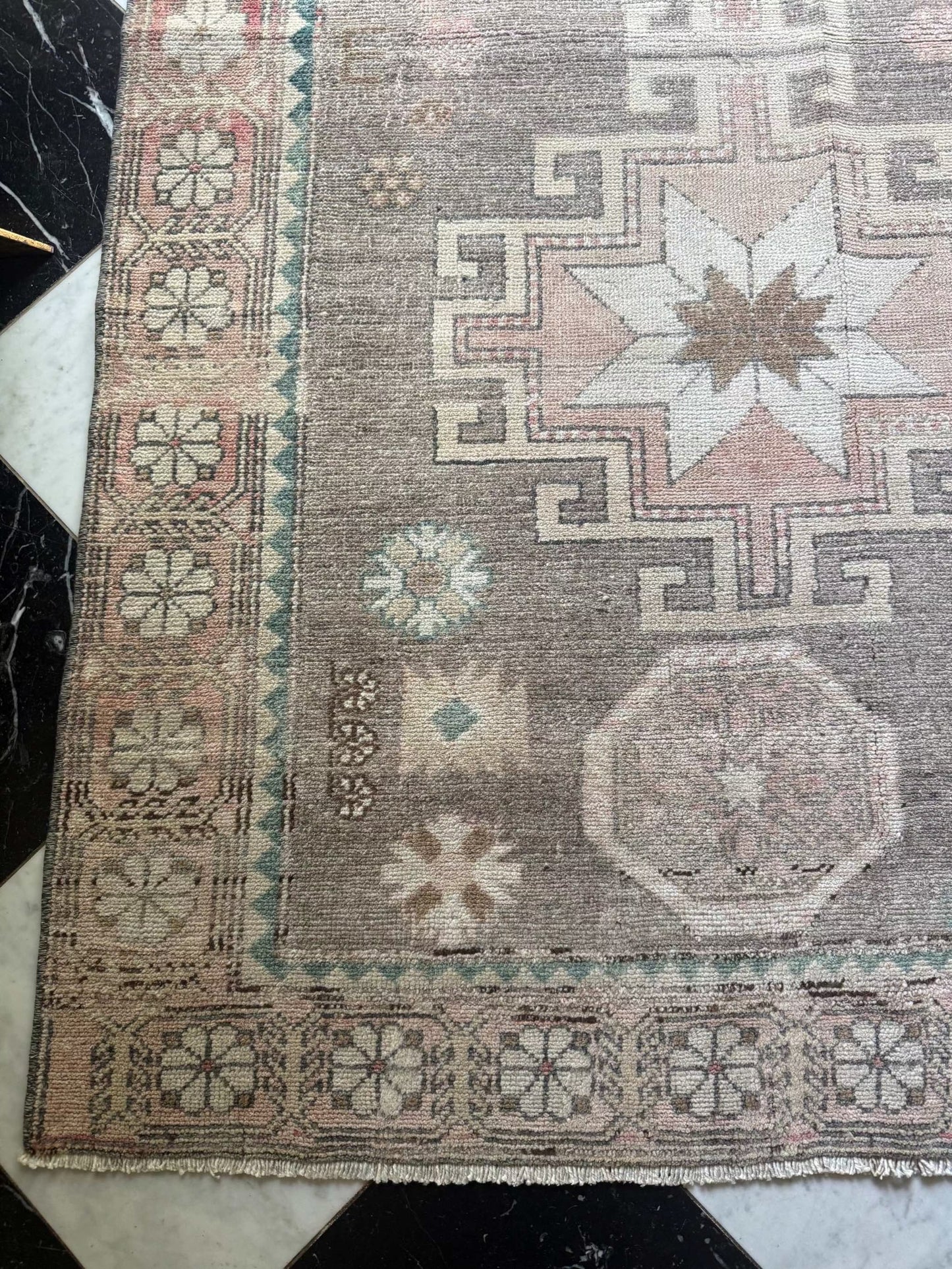 3’1” x 5’2” Vintage Rug