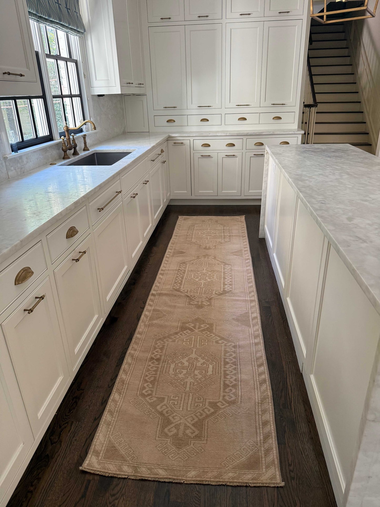 2’8” x 11’ Runner