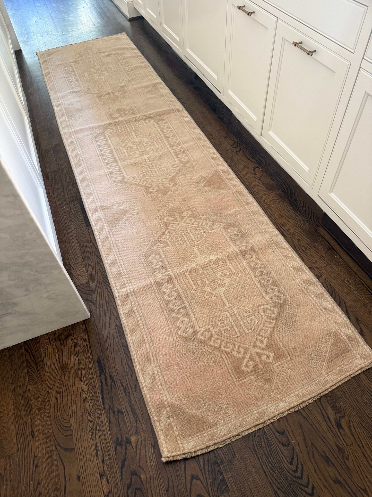 2’8” x 11’ Runner