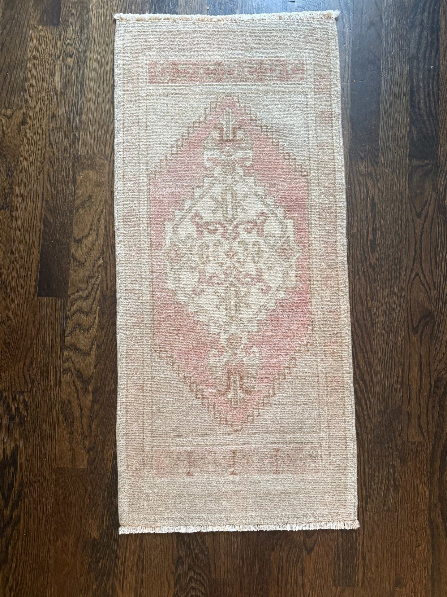 1’5” x 3’2” Mini