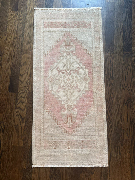 1’5” x 3’2” Mini