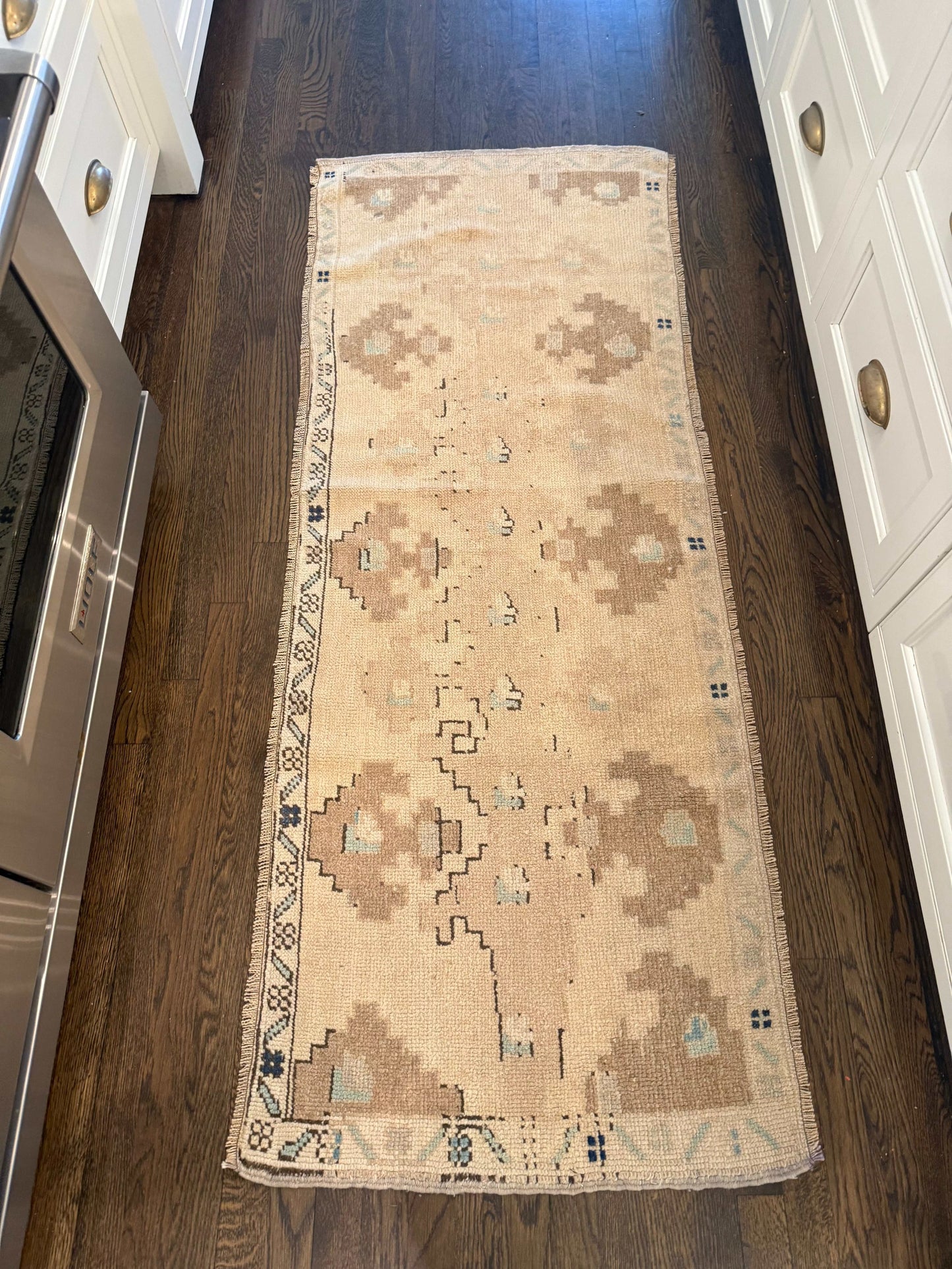 2’5” x 6’1” Runner