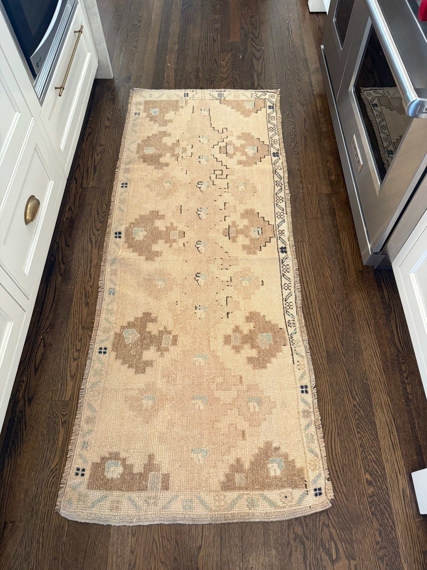 2’5” x 6’1” Runner