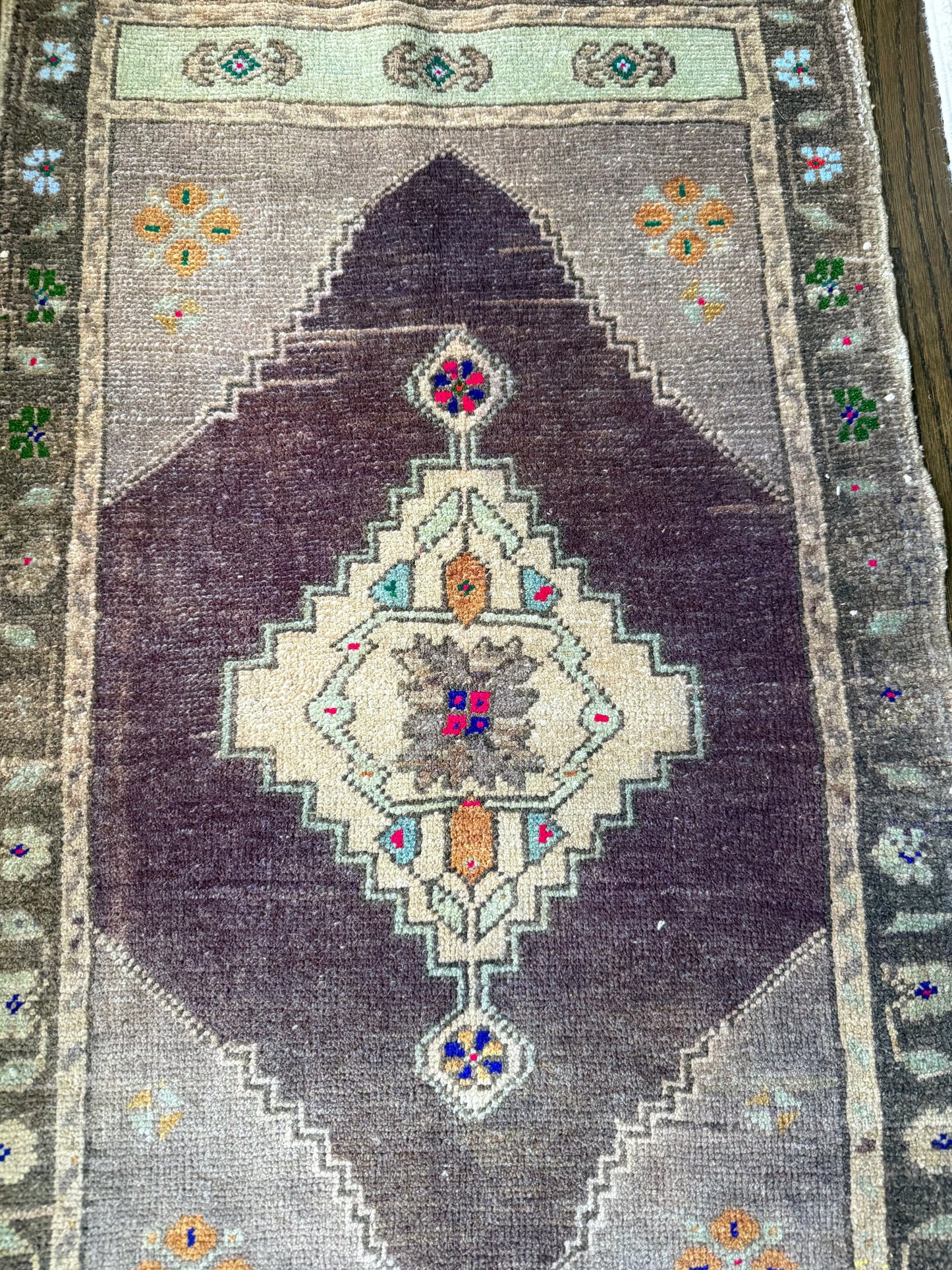 1’9” x 3’2” Mini