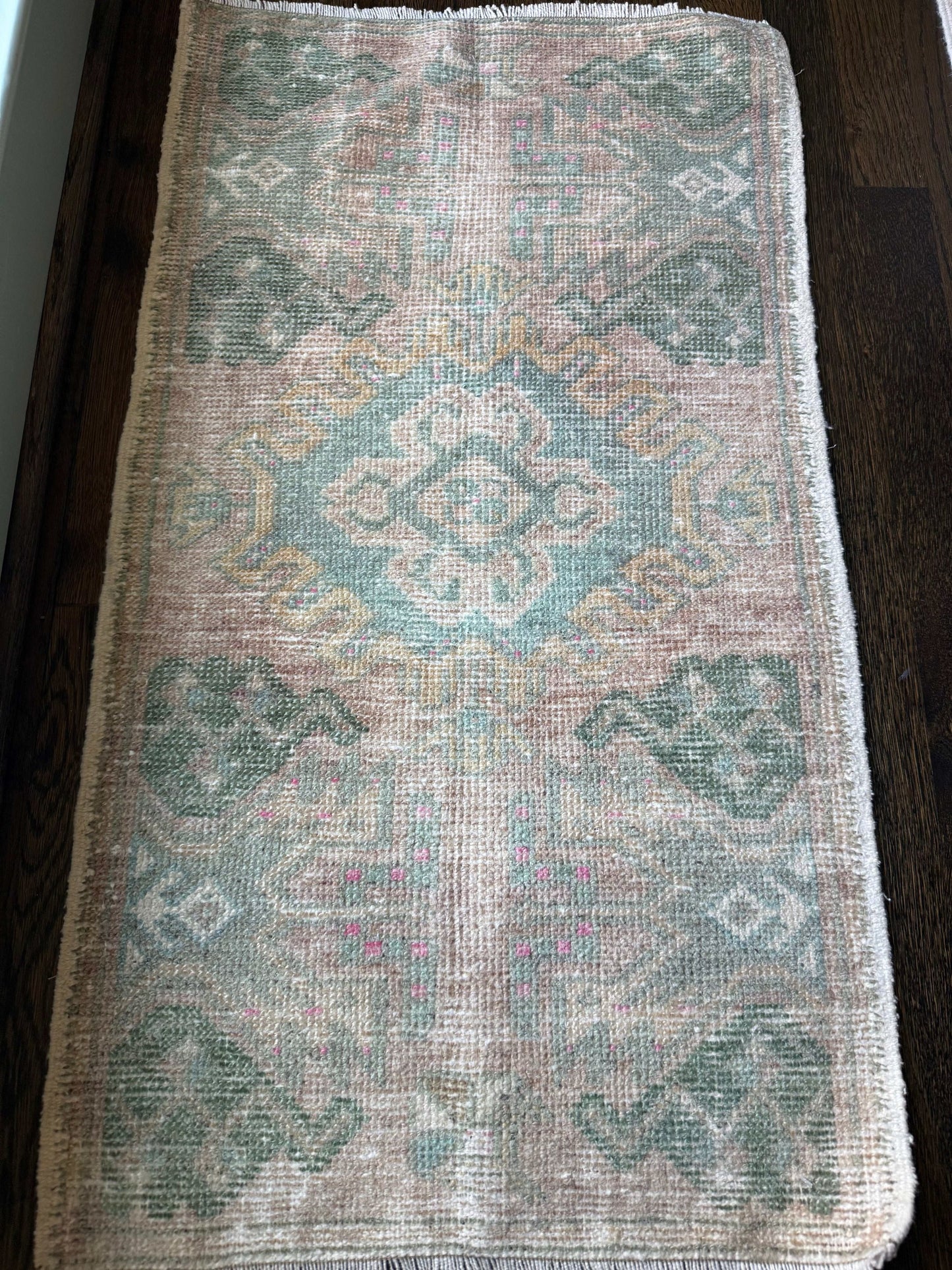 1’8” x 3’0” Mini