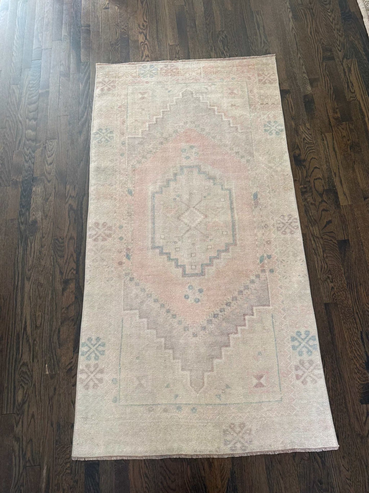 3’4” x 6’6” Area Rug