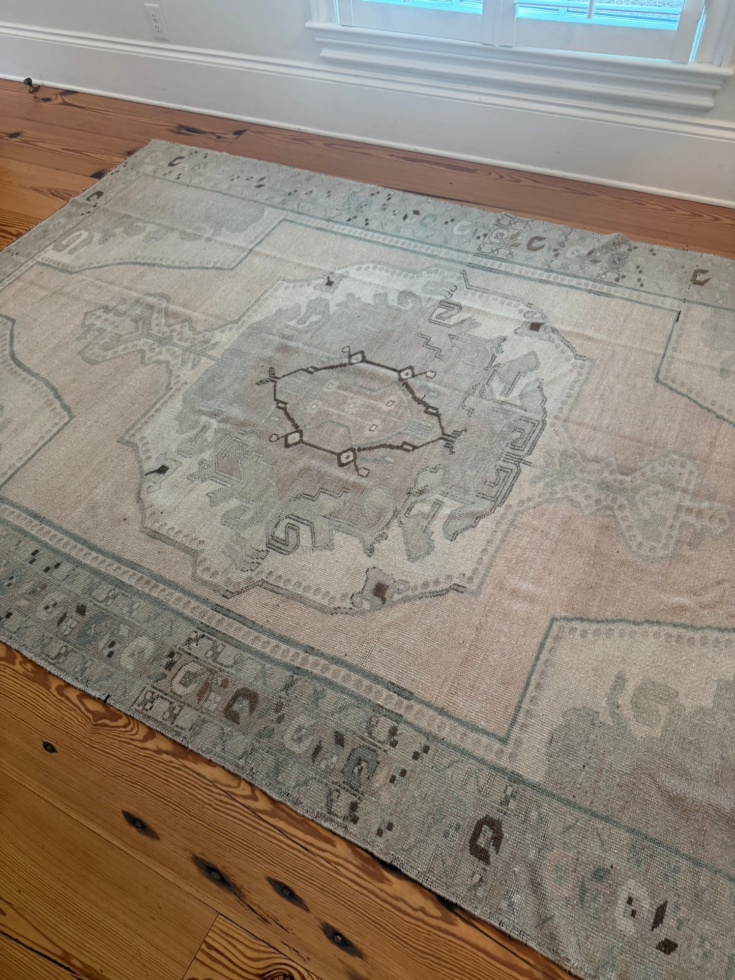 6'1" x 9'3" Area Rug with Soft Colors