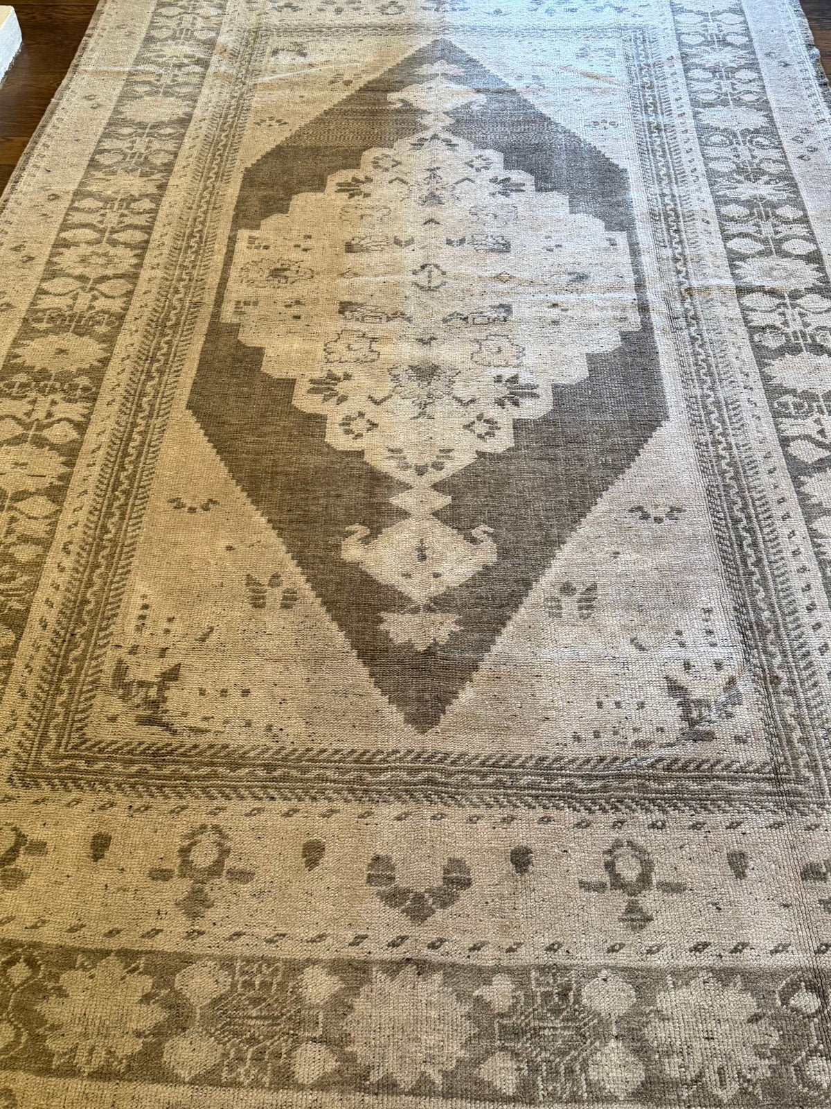 5’7”x9’1” Muted Olive Green and Mushroom Taupe Turkish Rug