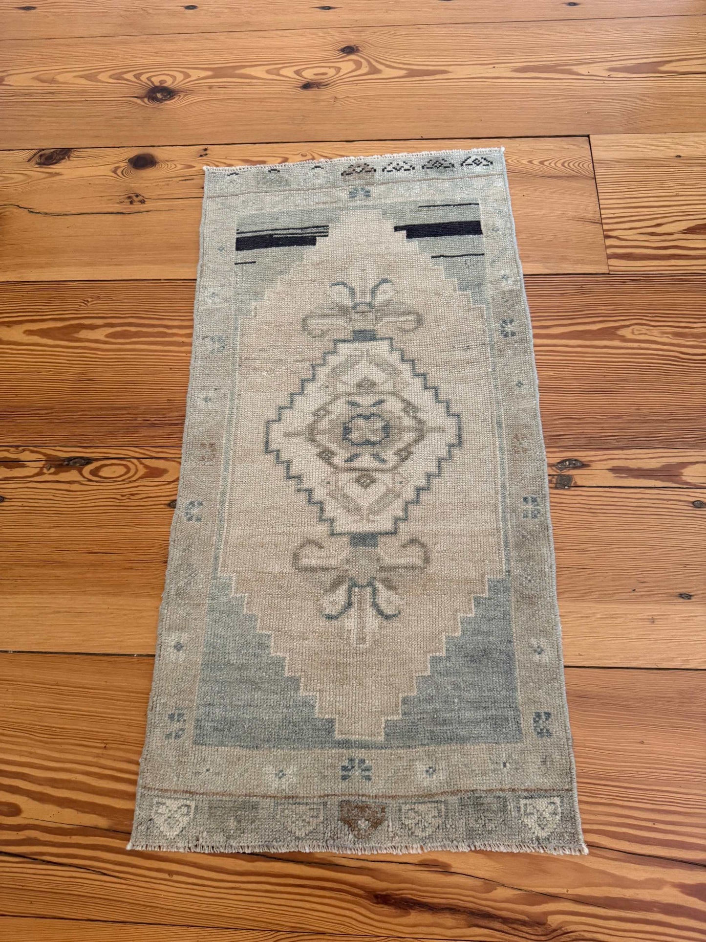 1'8" x 3'4" Small Oushak Rug vintage hand-knotted wool pale sage green and tan
