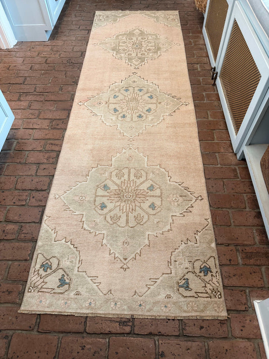 picture of a rug runner