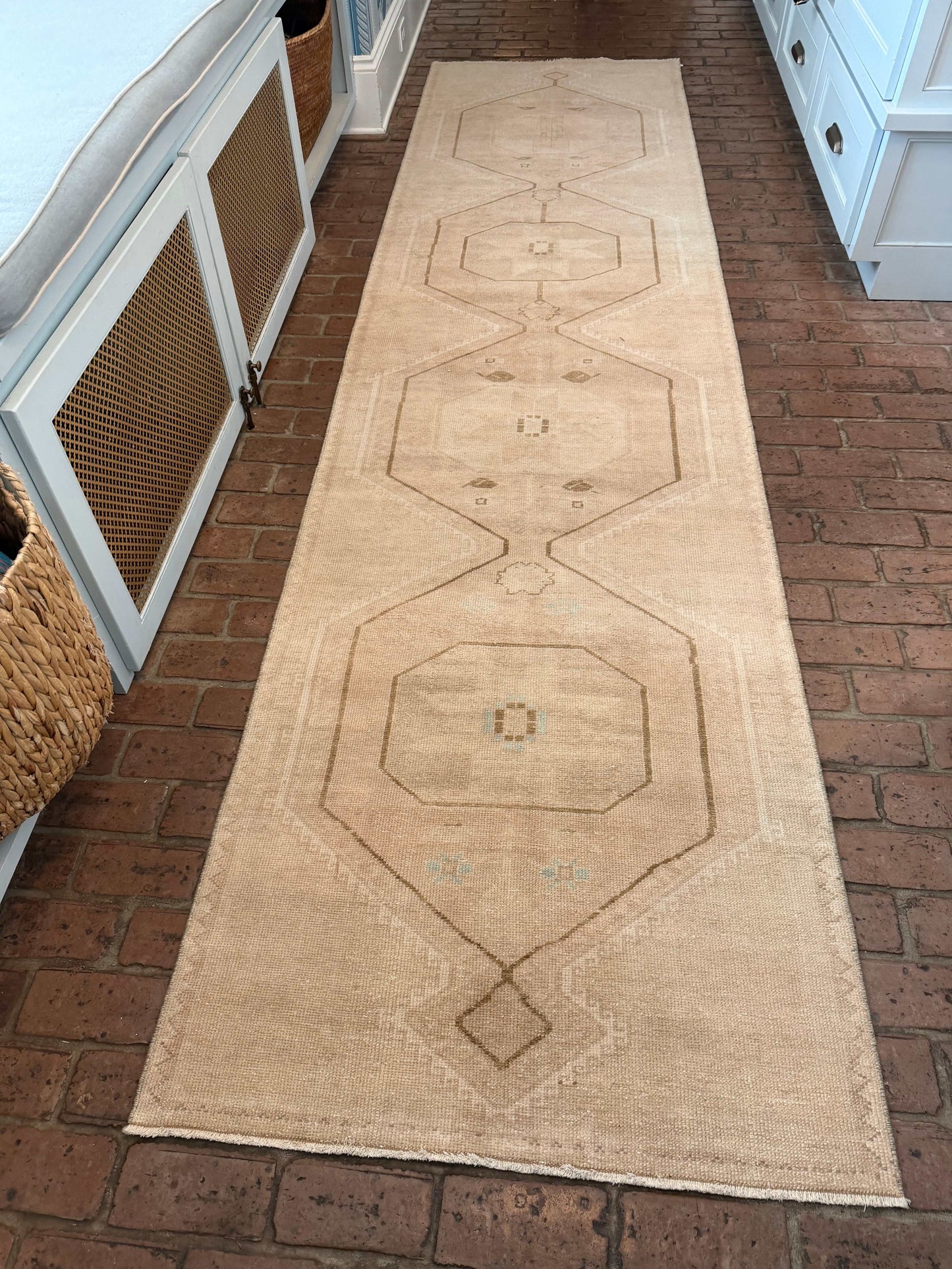 picture of a rug
